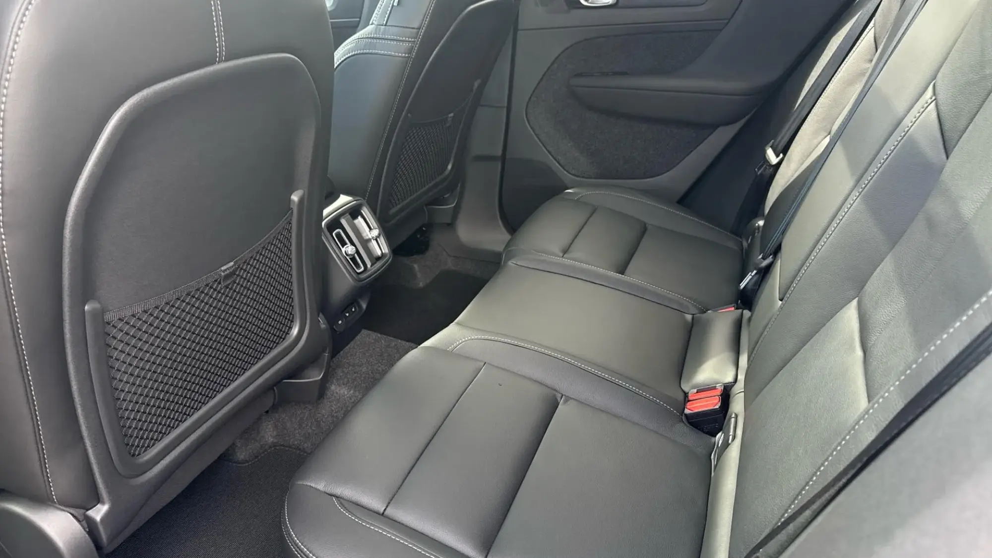 Volvo XC40 Image 42