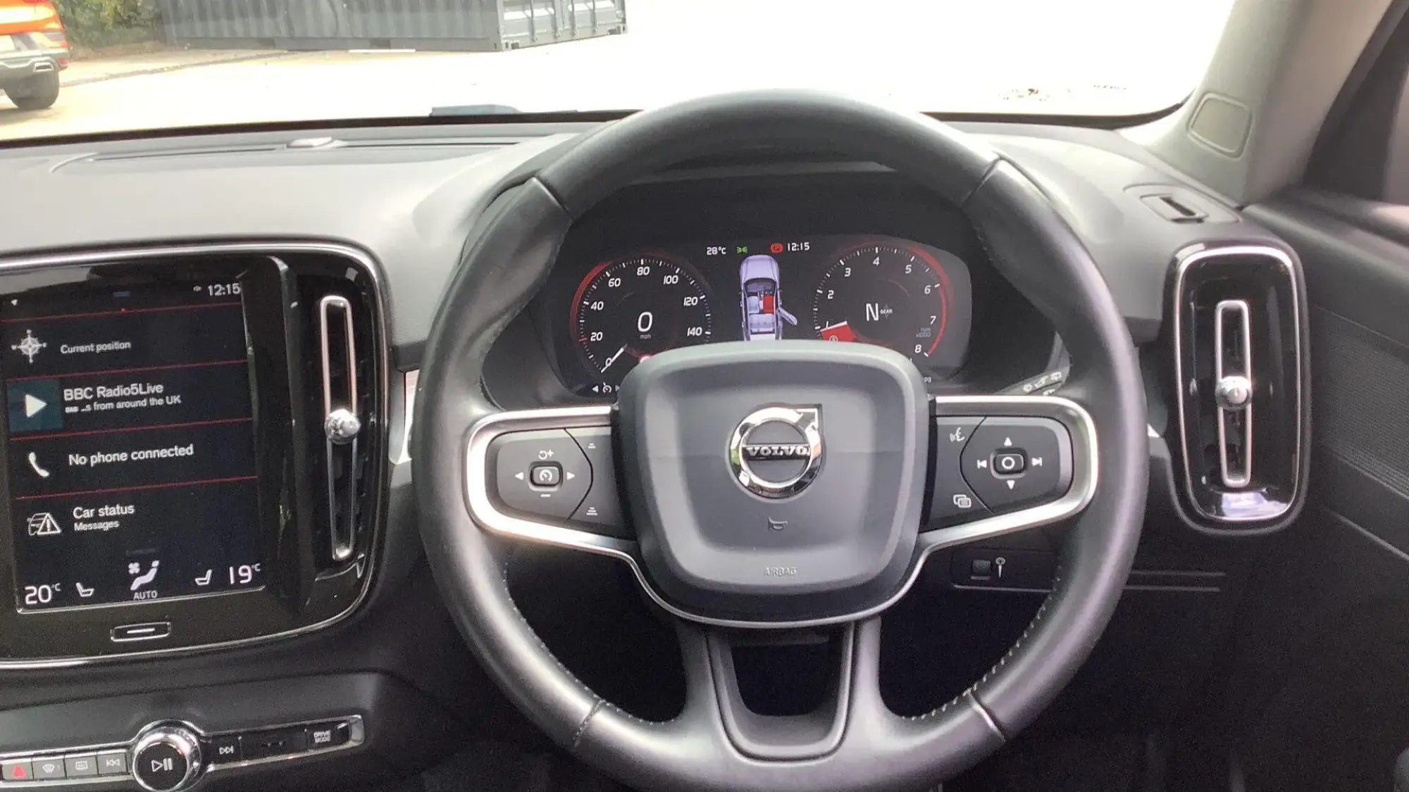 Volvo XC40 Image 43