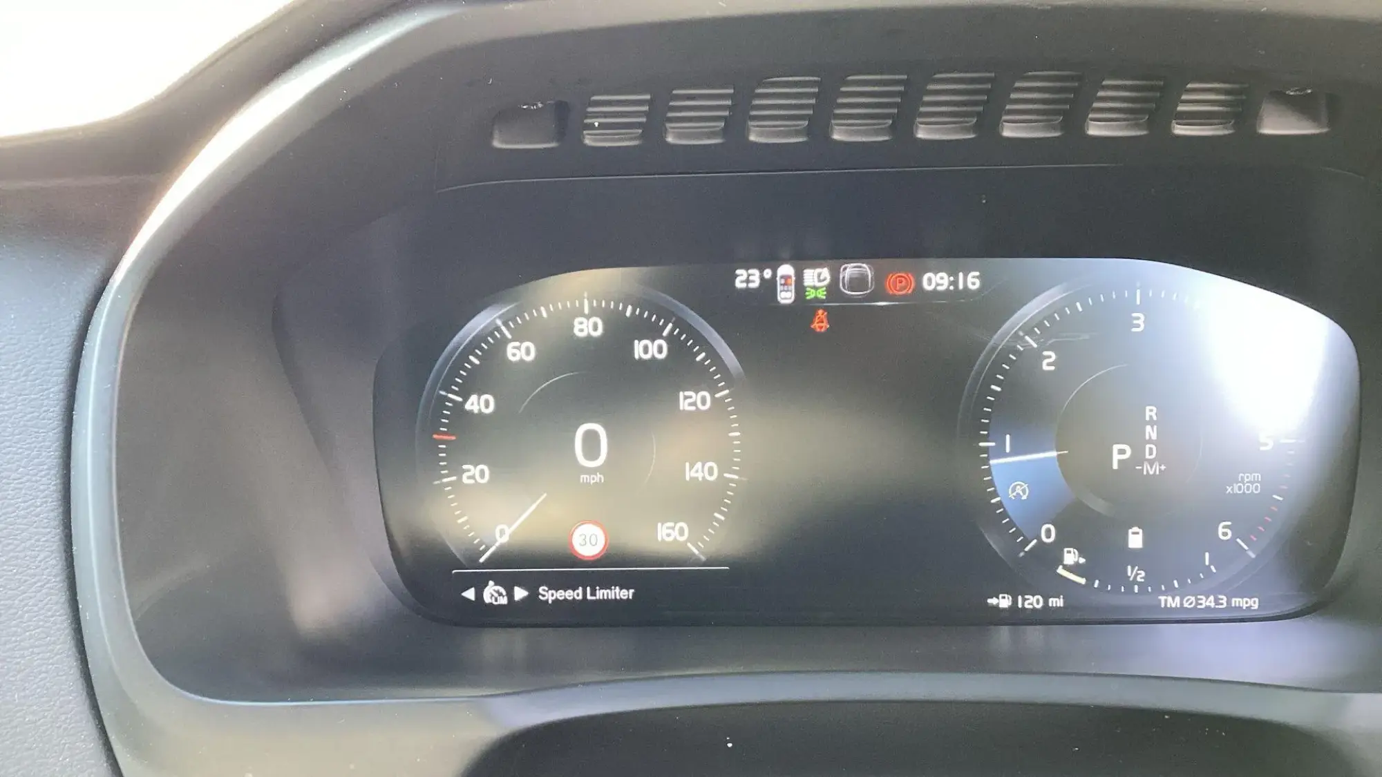 Volvo XC90 Image 65
