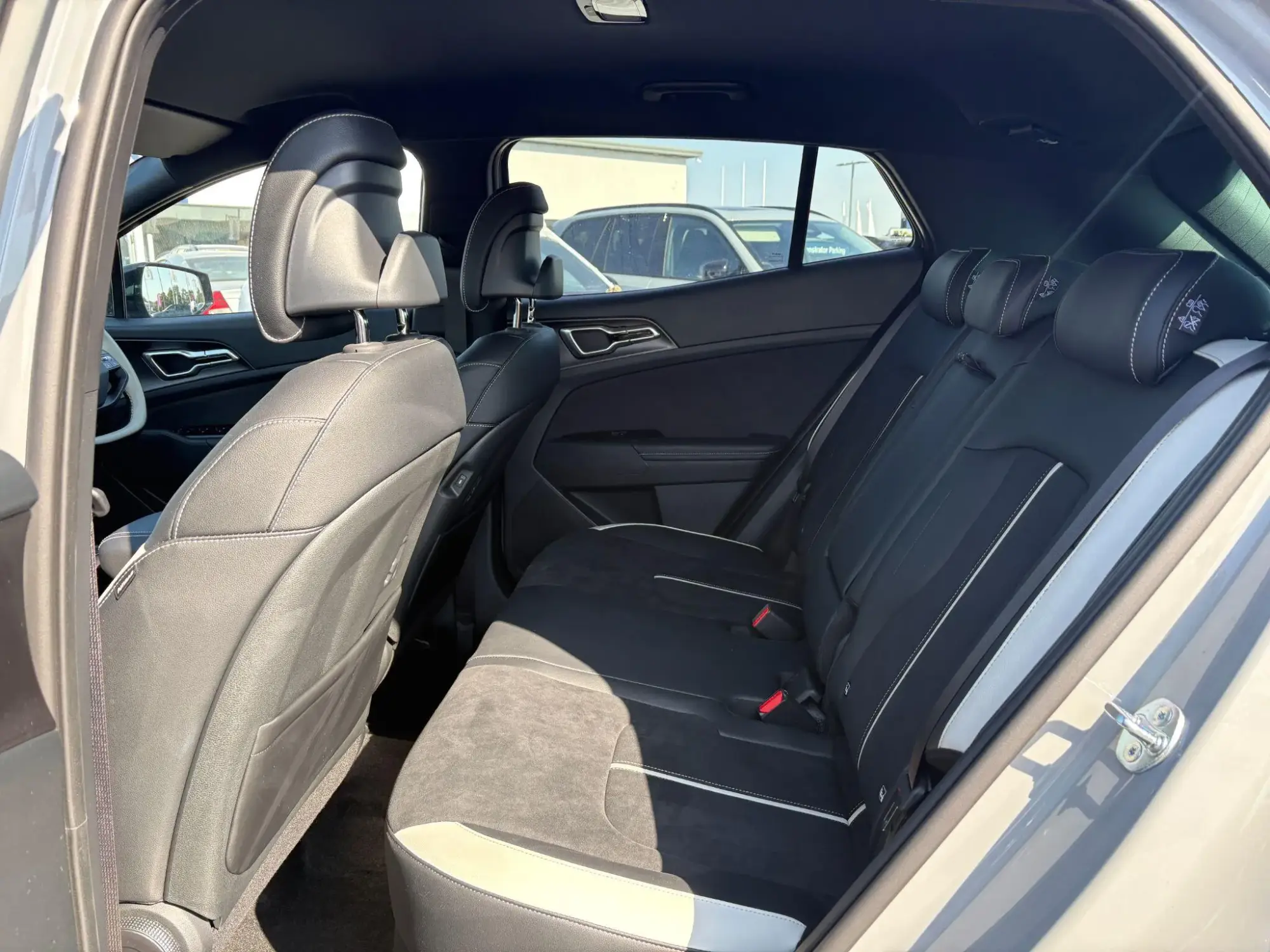 Kia Sportage Image 13