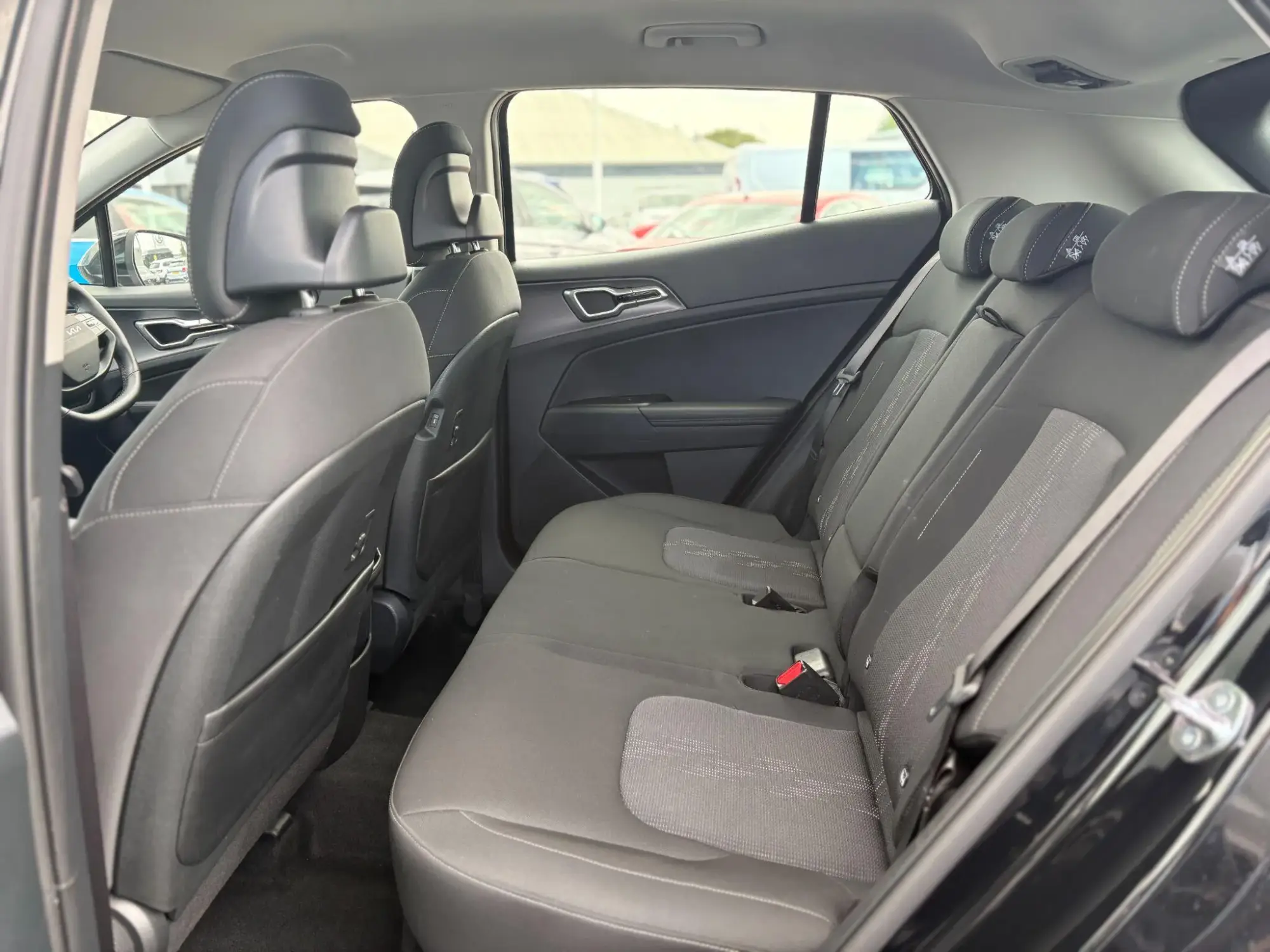 Kia Sportage Image 12