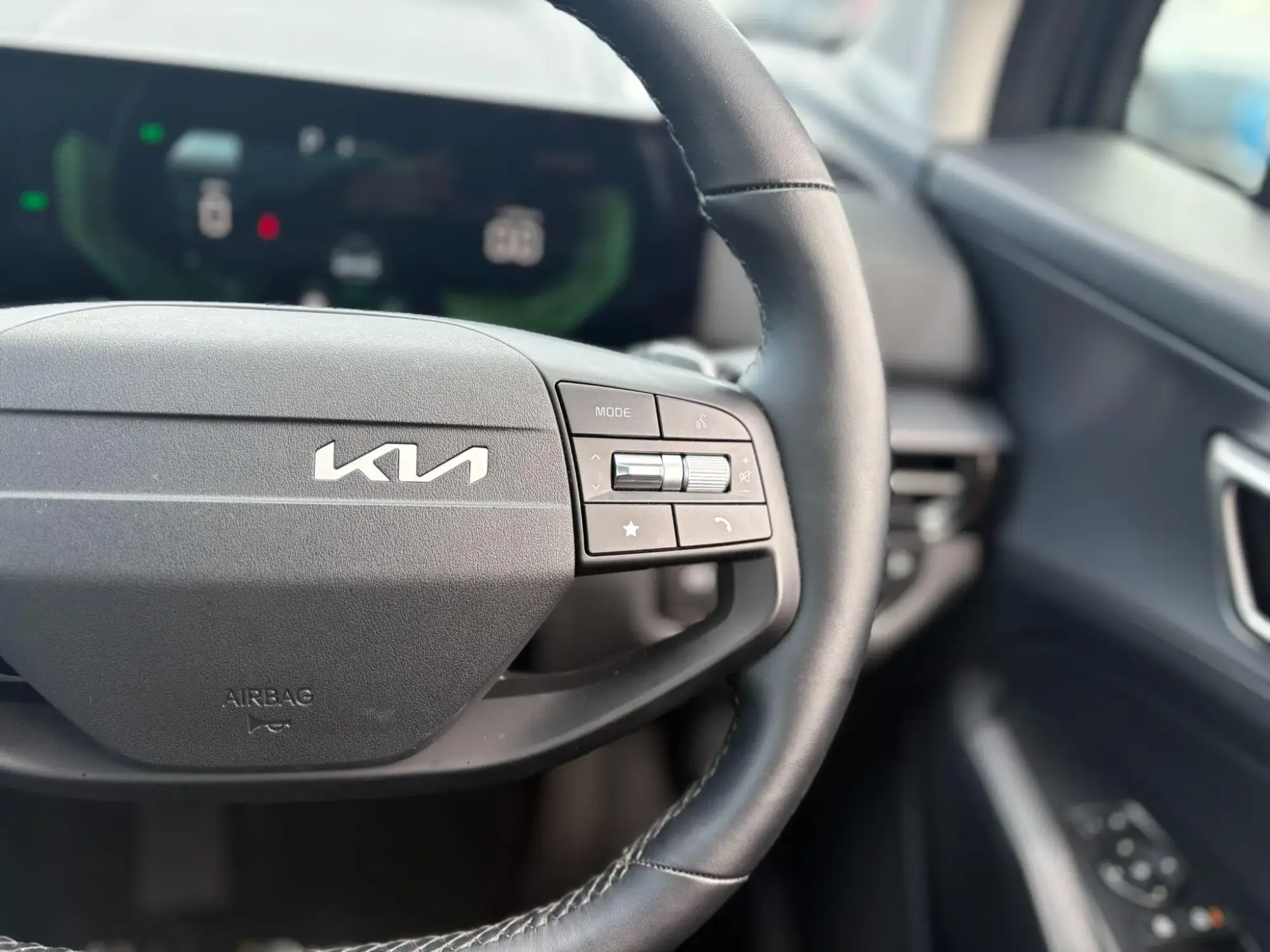 Kia Sportage Image 16
