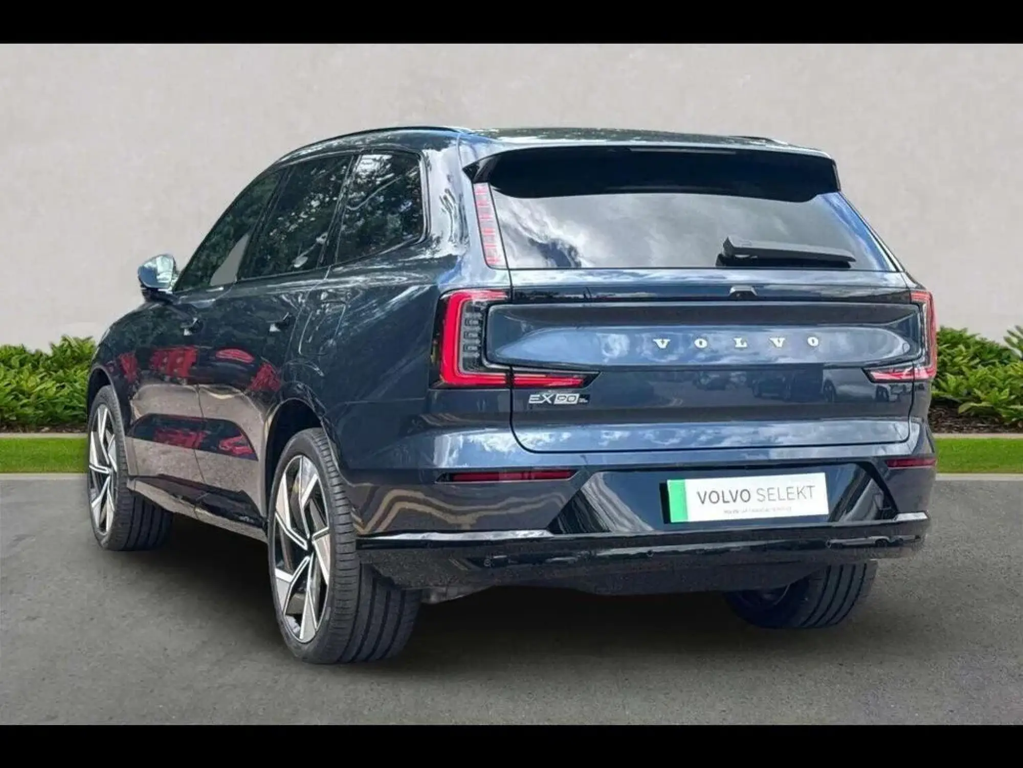 Volvo EX90 Image 40