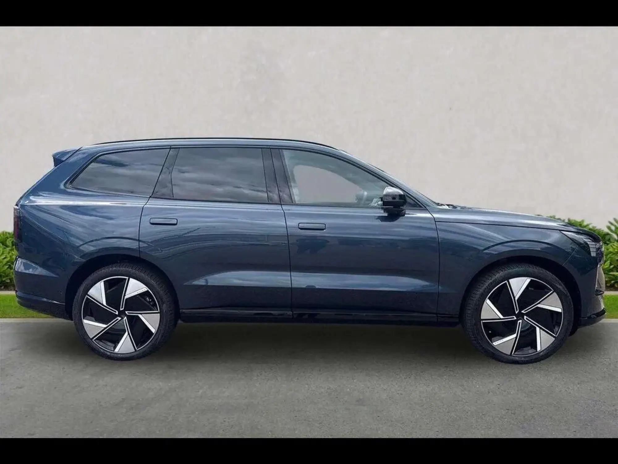 Volvo EX90 Image 41
