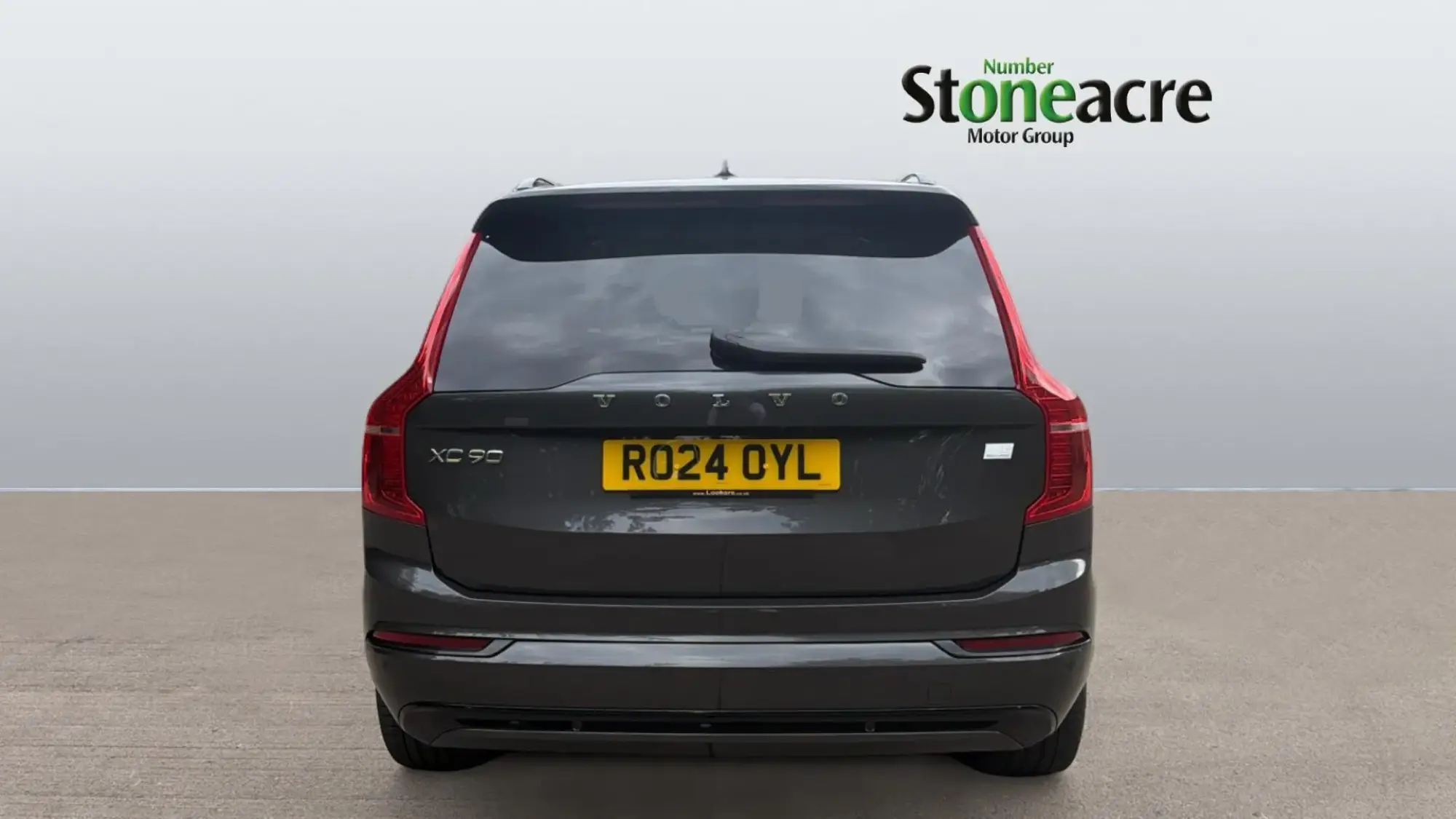 Volvo XC90 Plug-In Hybrid Image 7