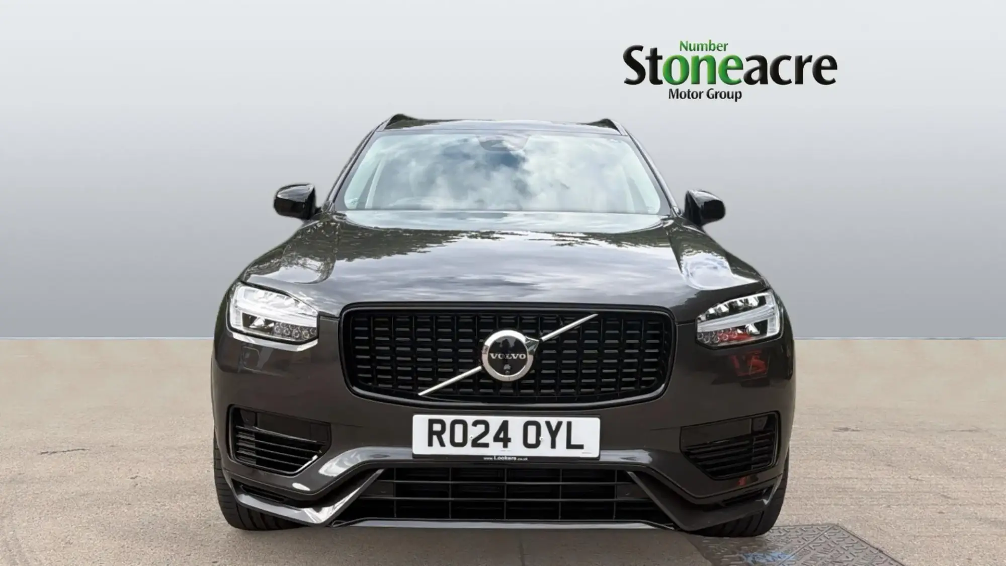 Volvo XC90 Plug-In Hybrid Image 8