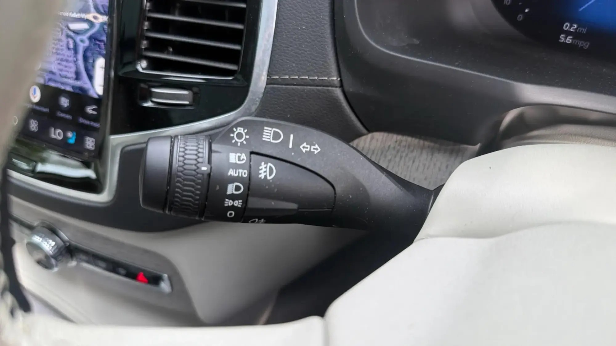 Volvo XC90 Plug-In Hybrid Image 19