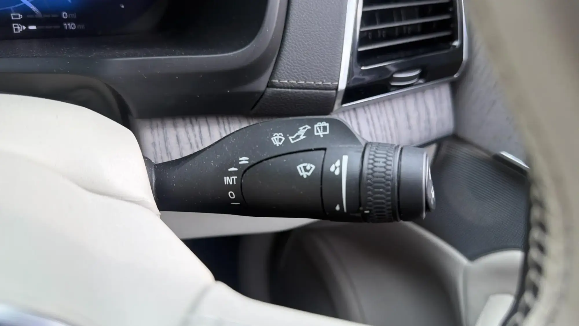 Volvo XC90 Plug-In Hybrid Image 22