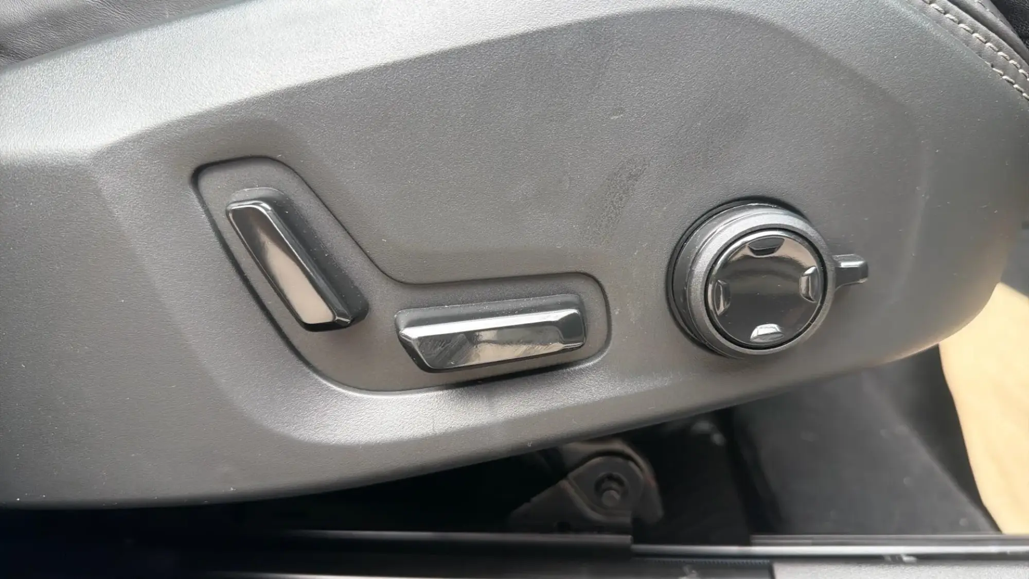 Volvo XC60 Image 29 Volvo XC60 Image 29