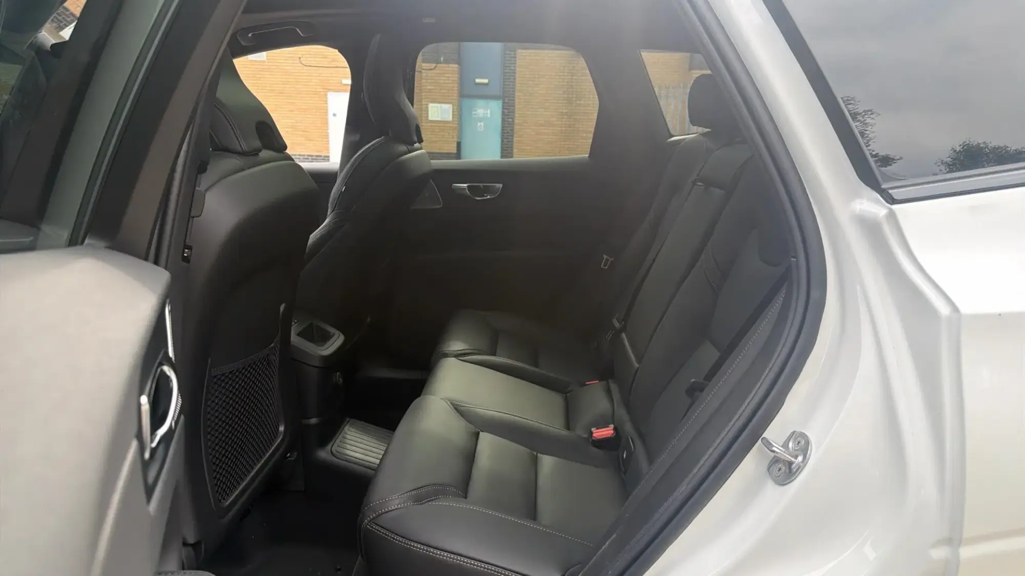 Volvo XC60 Image 32 Volvo XC60 Image 32