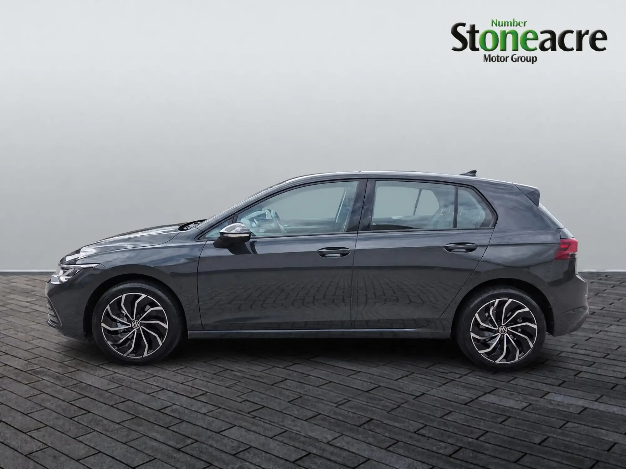 Volkswagen Golf Image 4