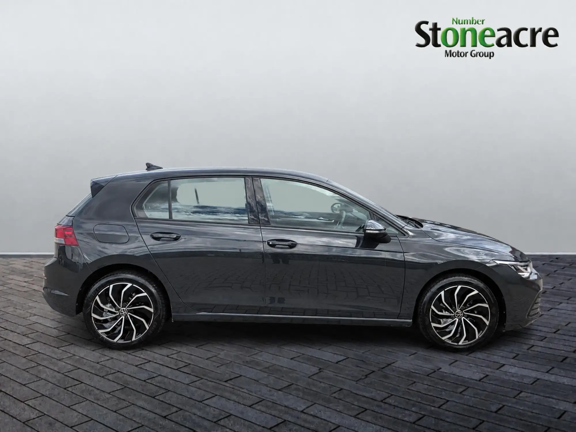 Volkswagen Golf Image 6