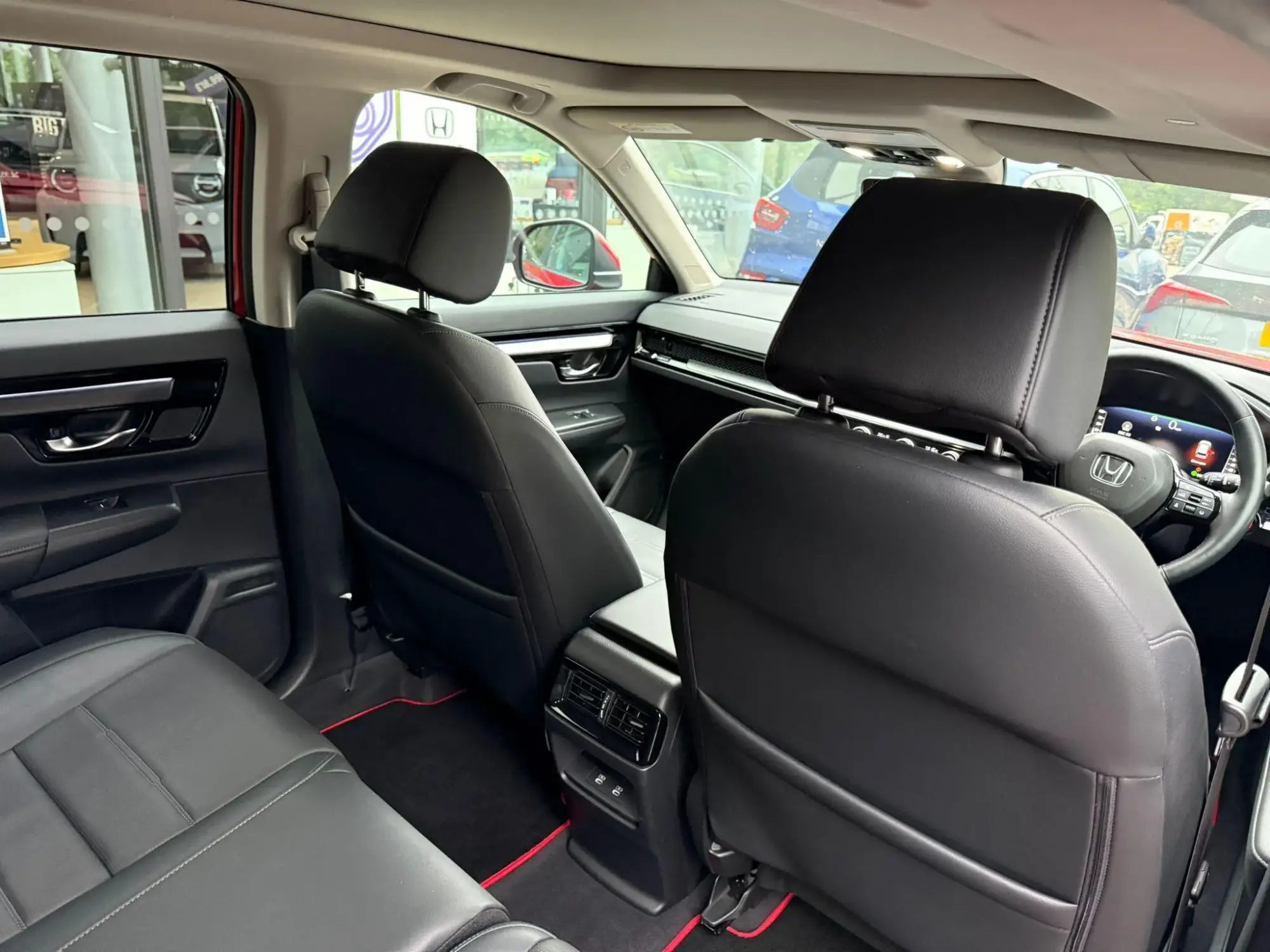 Honda CR-V Hybrid Image 14 Honda CR-V Hybrid Image 14