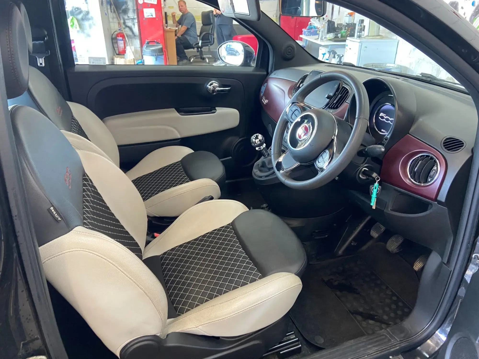 Fiat 500c Image 10