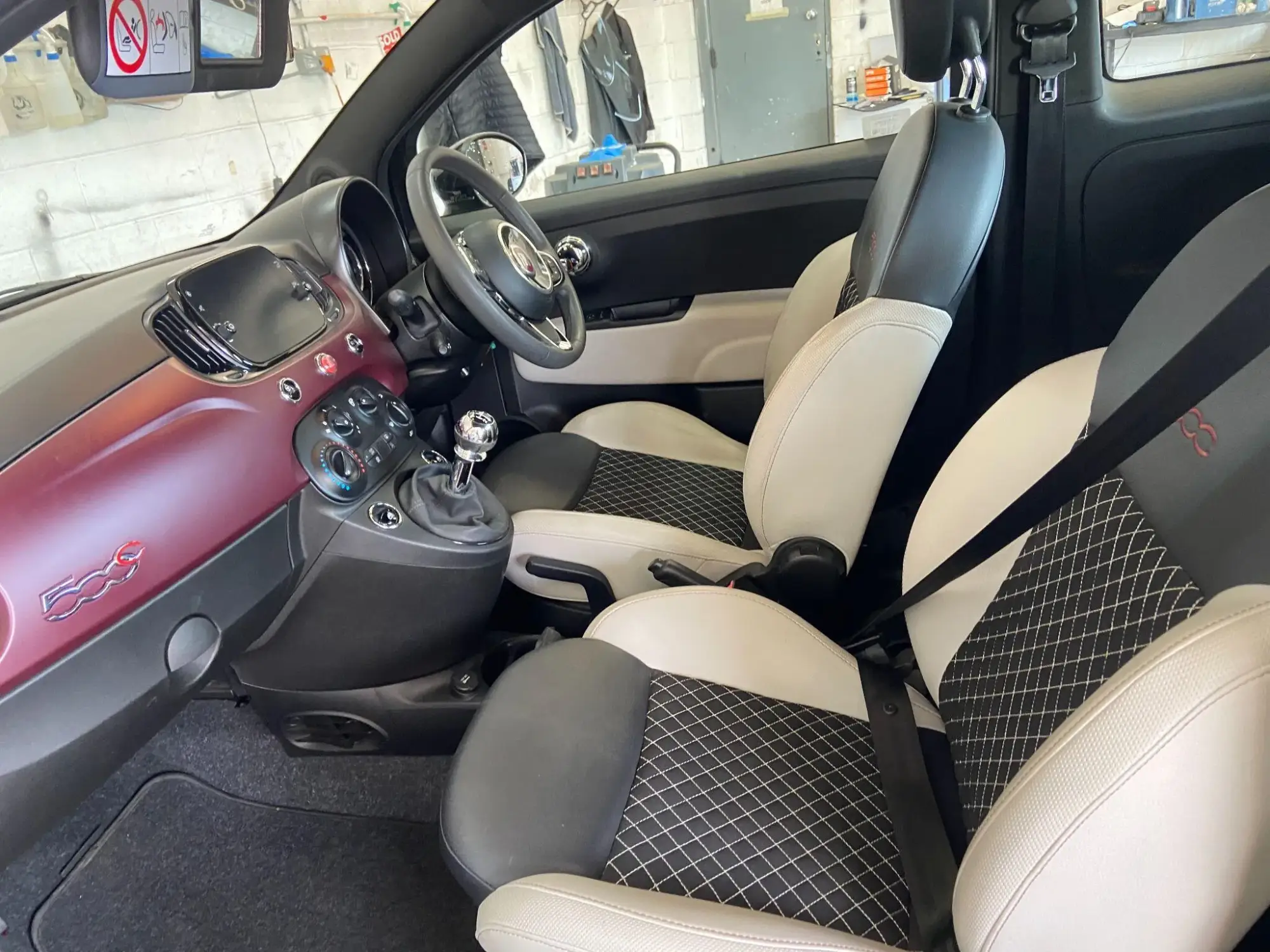 Fiat 500c Image 18
