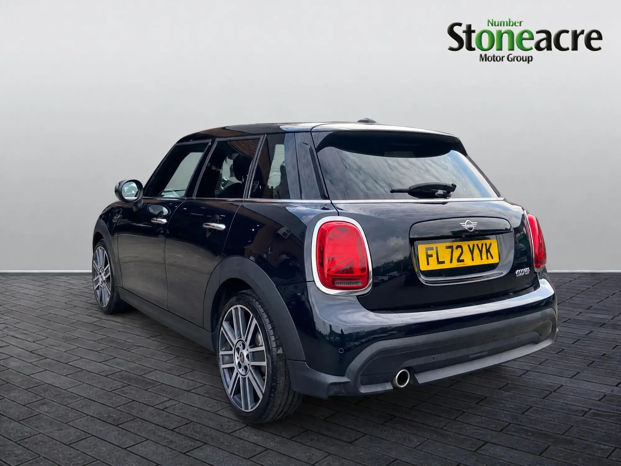 MINI Hatch Image 4