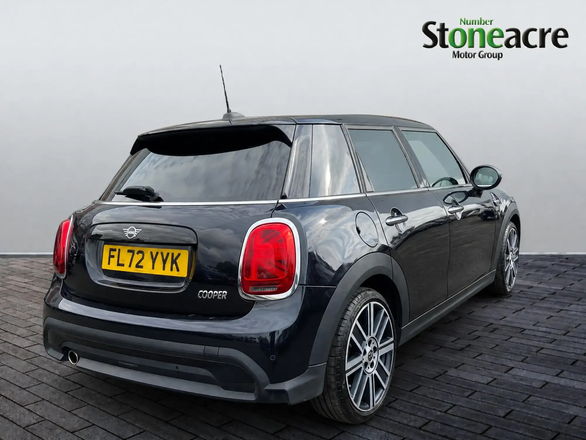 MINI Hatch Image 8
