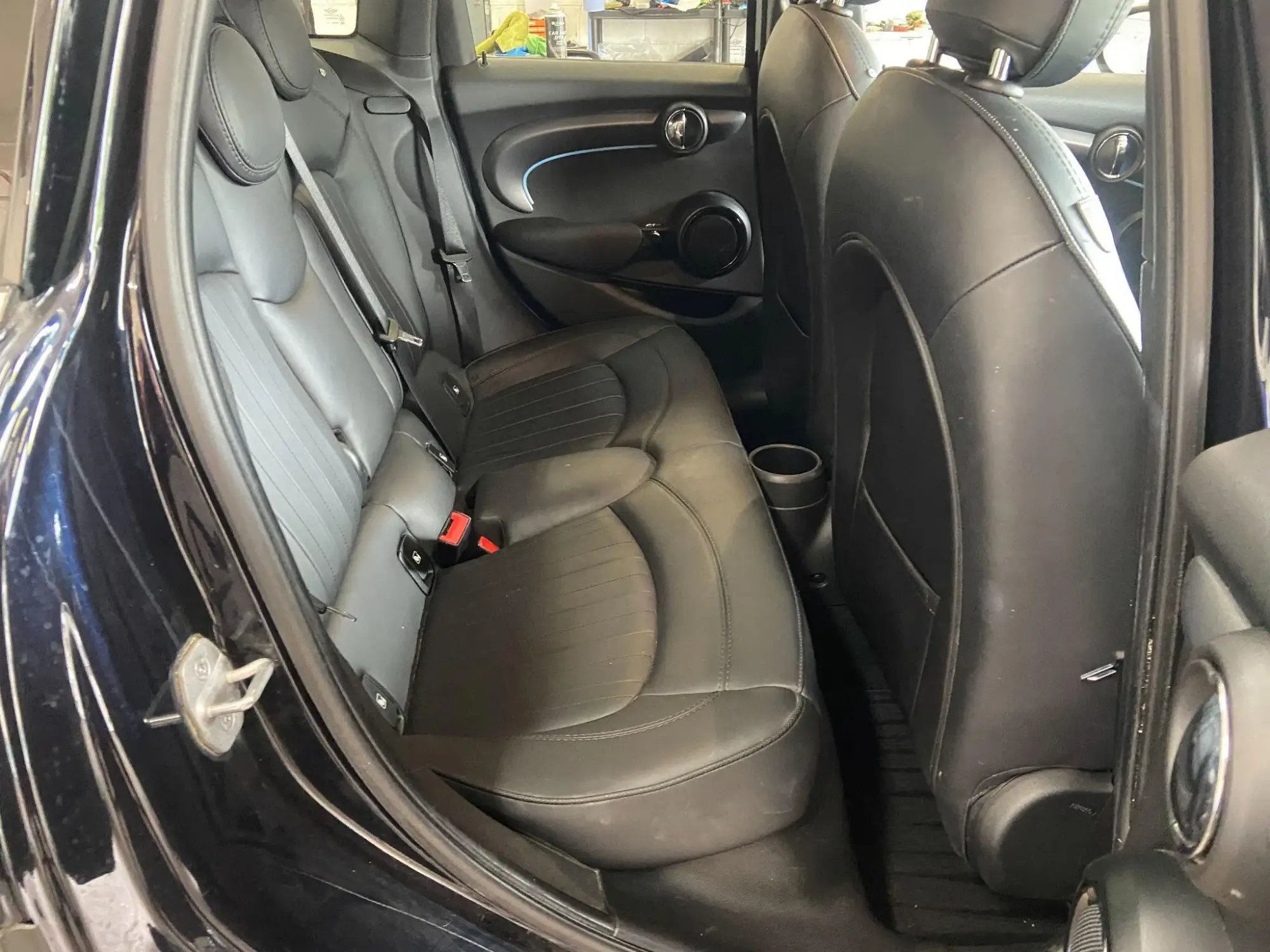 MINI Hatch Image 11