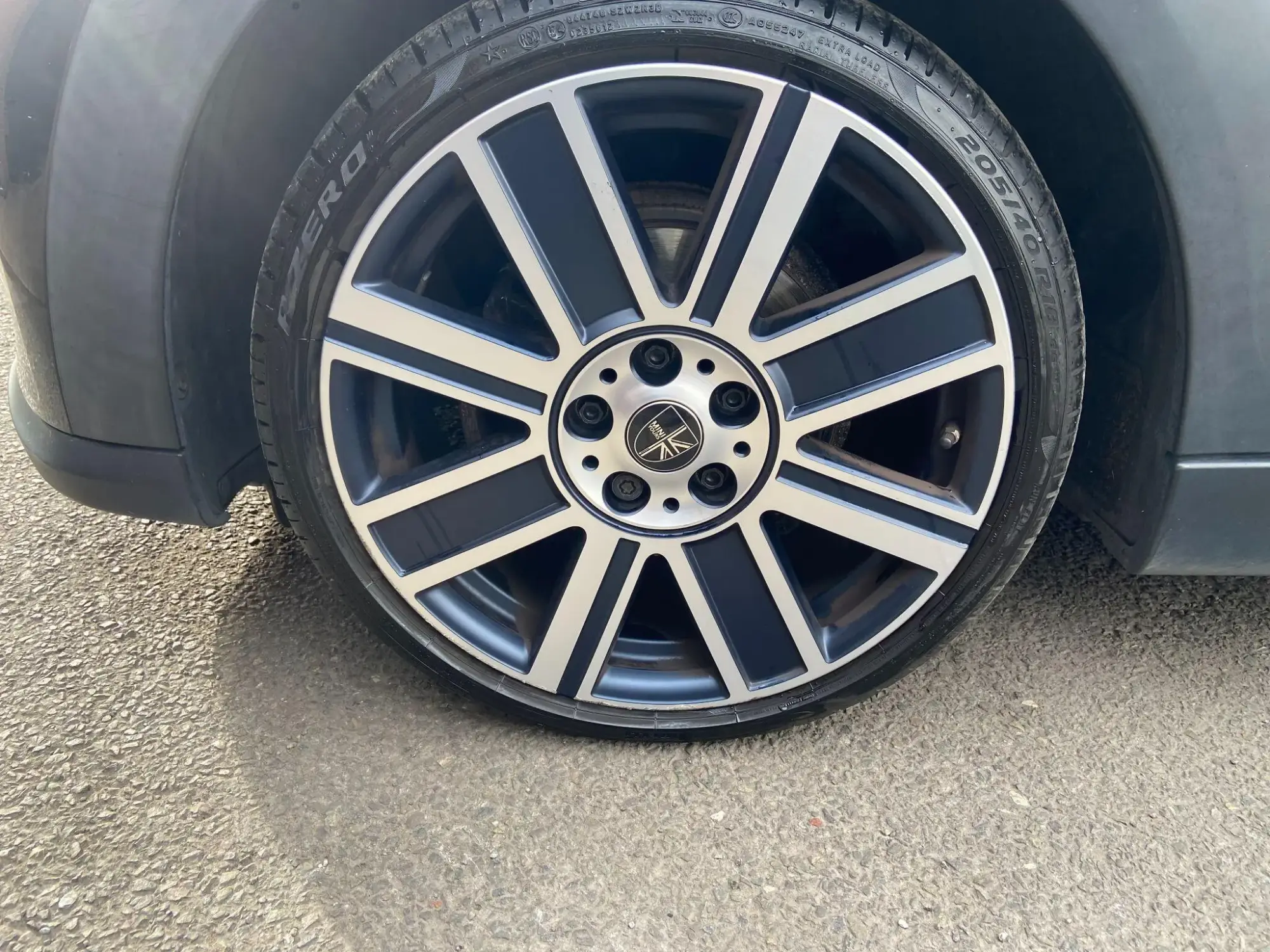 MINI Hatch Image 14