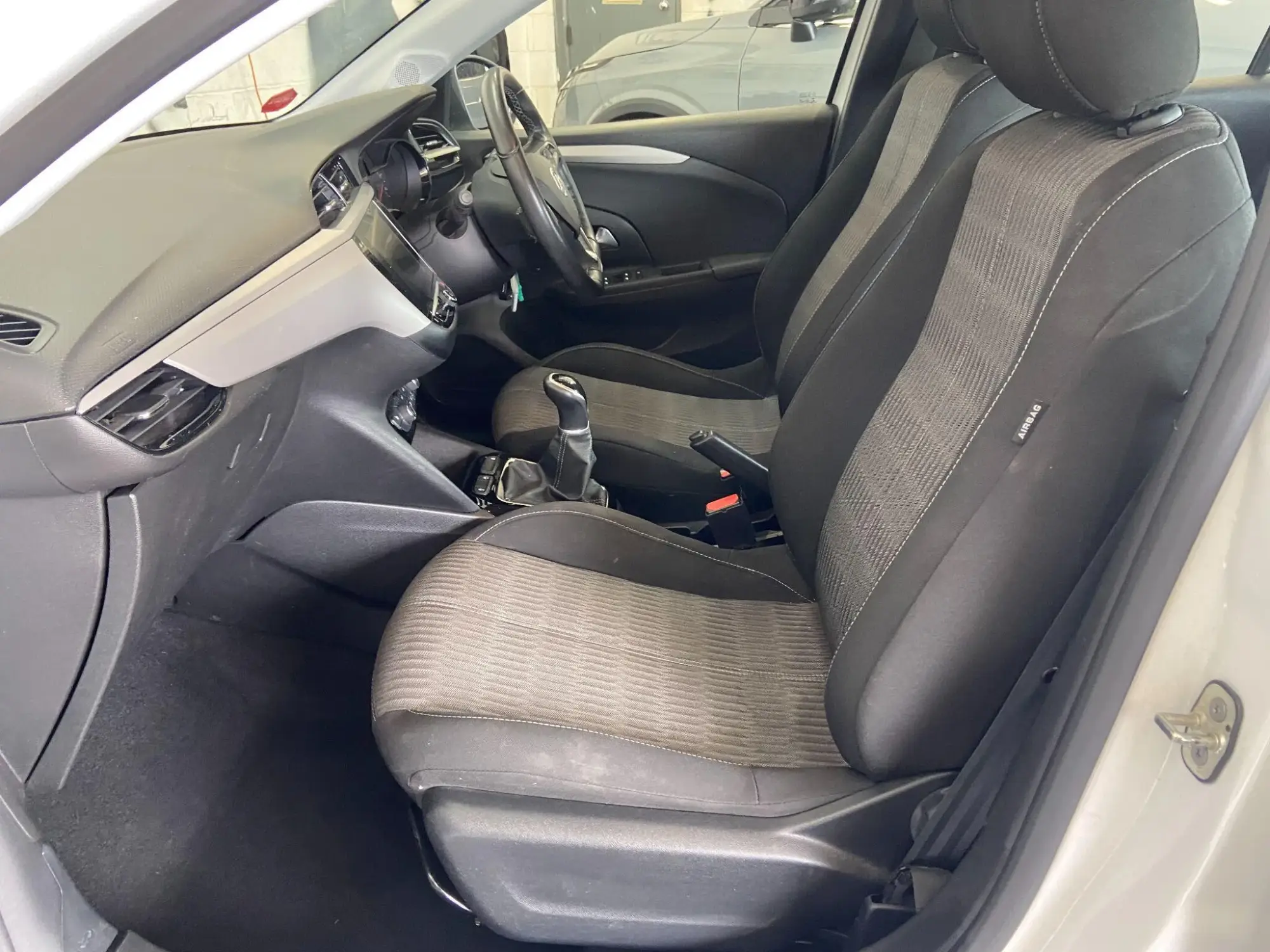 Vauxhall Corsa Image 19 Vauxhall Corsa Image 19