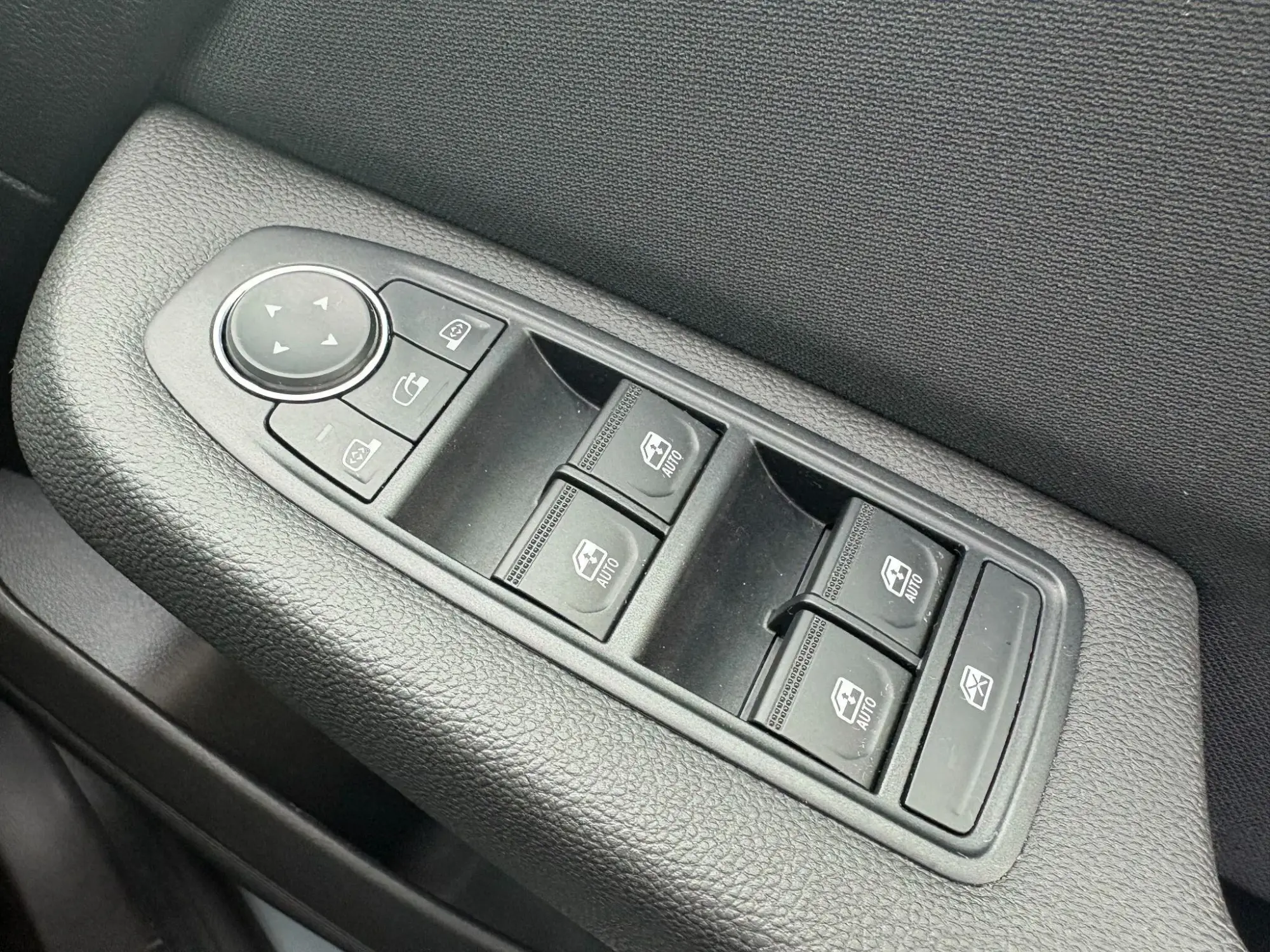 Renault Clio Image 31 Renault Clio Image 31