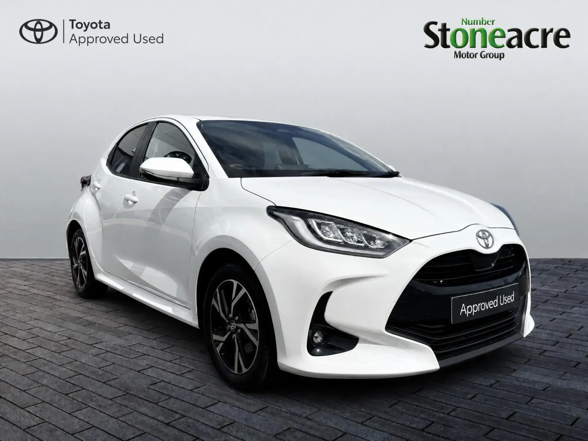 Toyota Yaris Image 1
