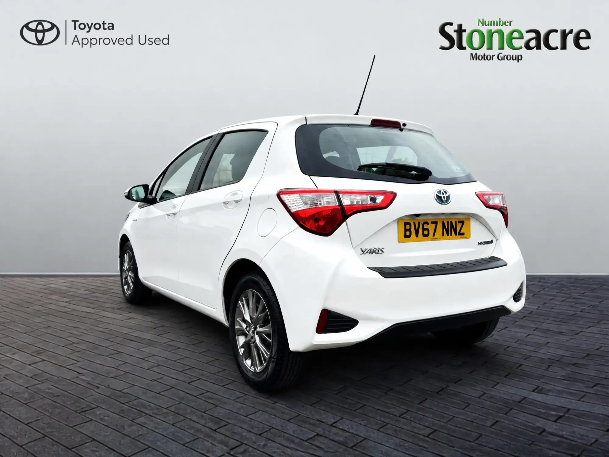 Toyota Yaris Image 5 Toyota Yaris Image 5