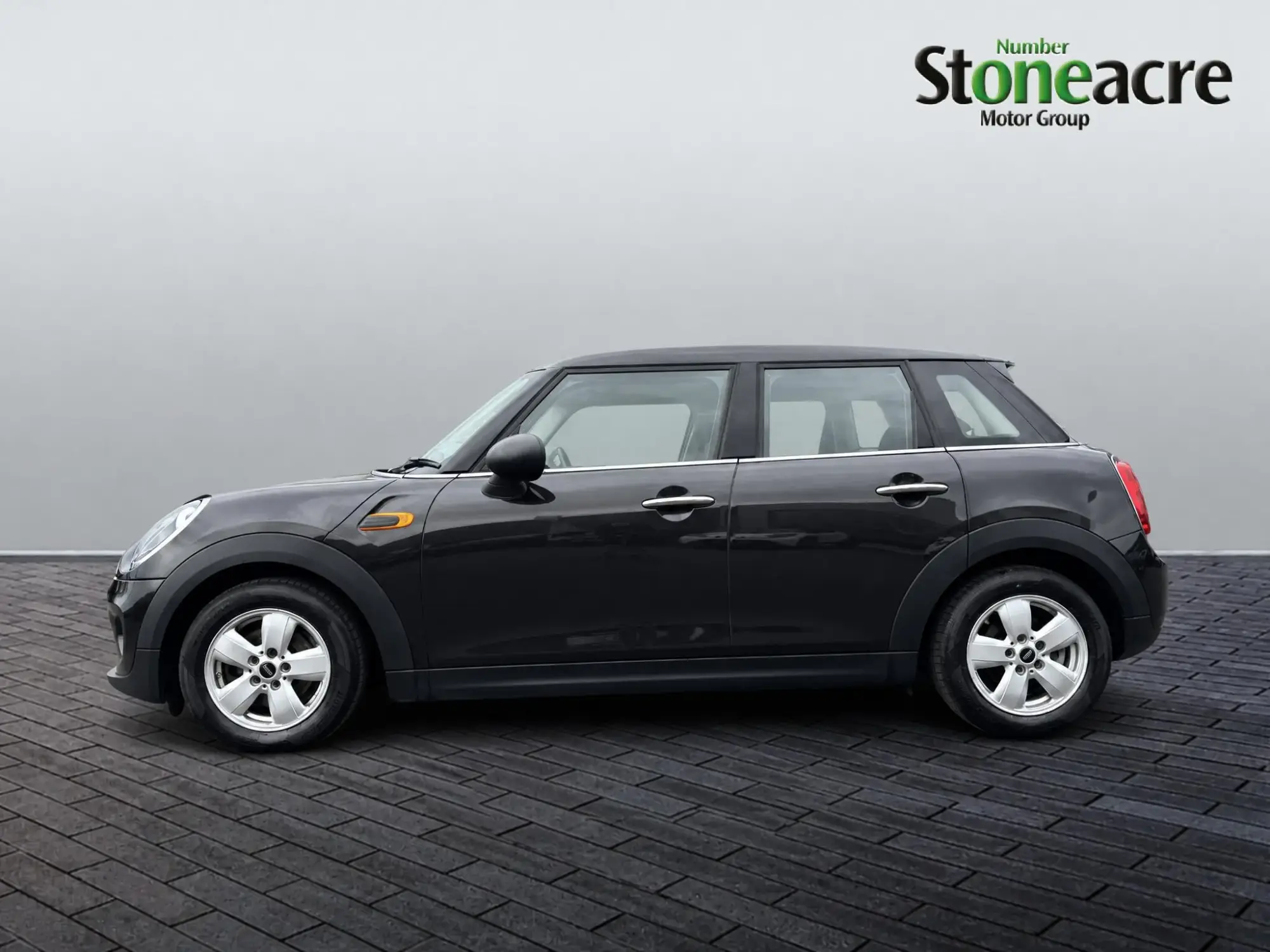 MINI Hatch Image 6 MINI Hatch Image 6