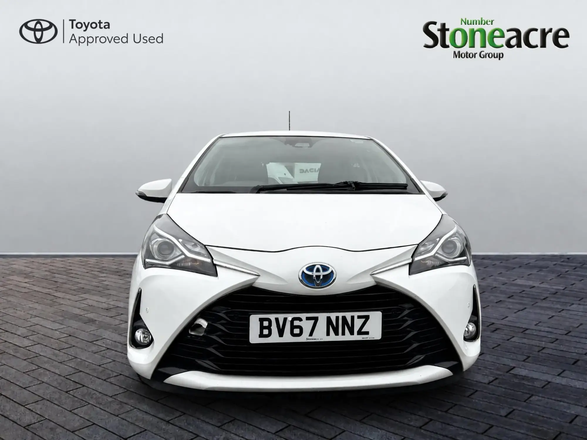 Toyota Yaris Image 8 Toyota Yaris Image 8