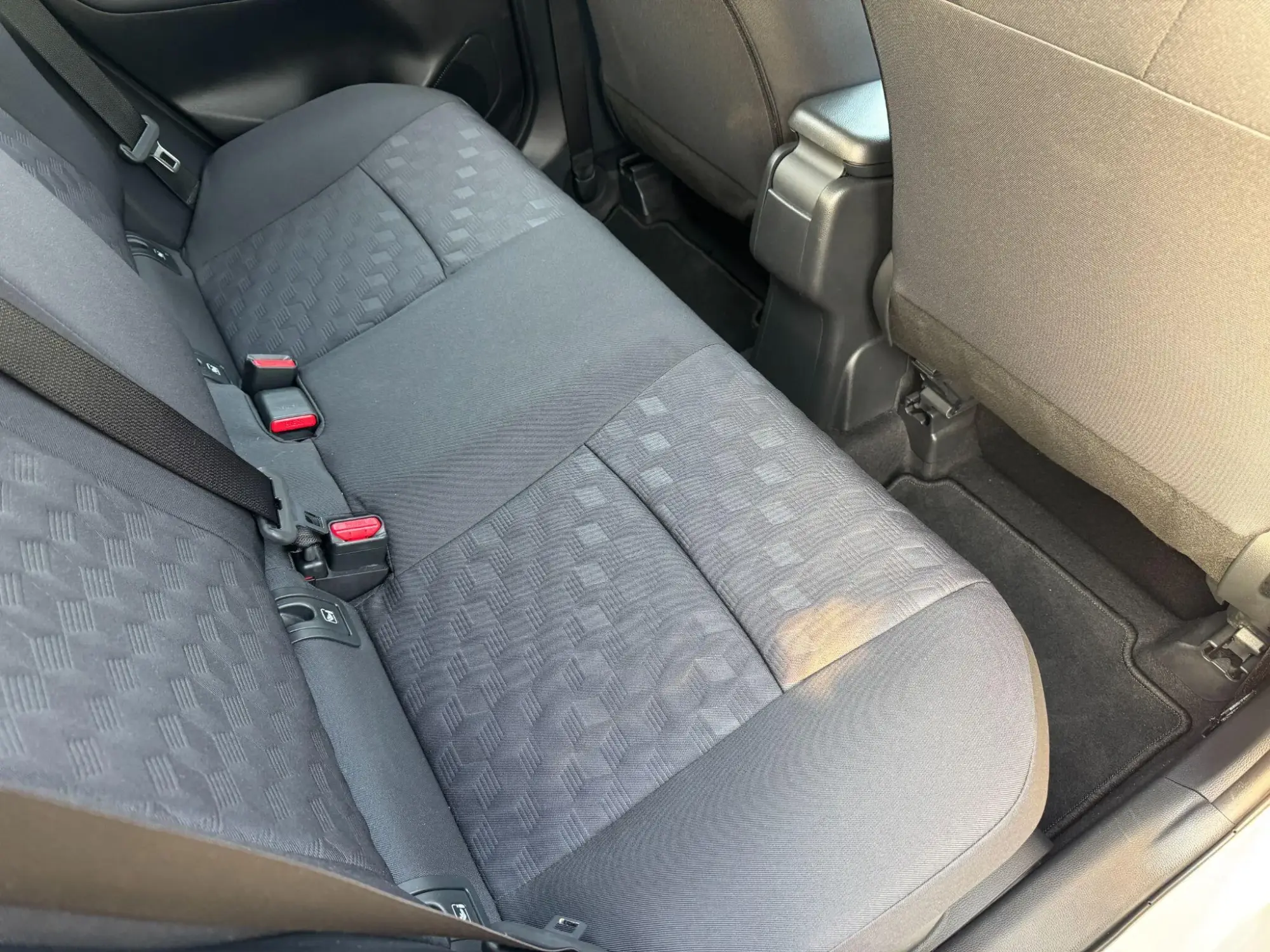 Toyota Yaris Image 12 Toyota Yaris Image 12