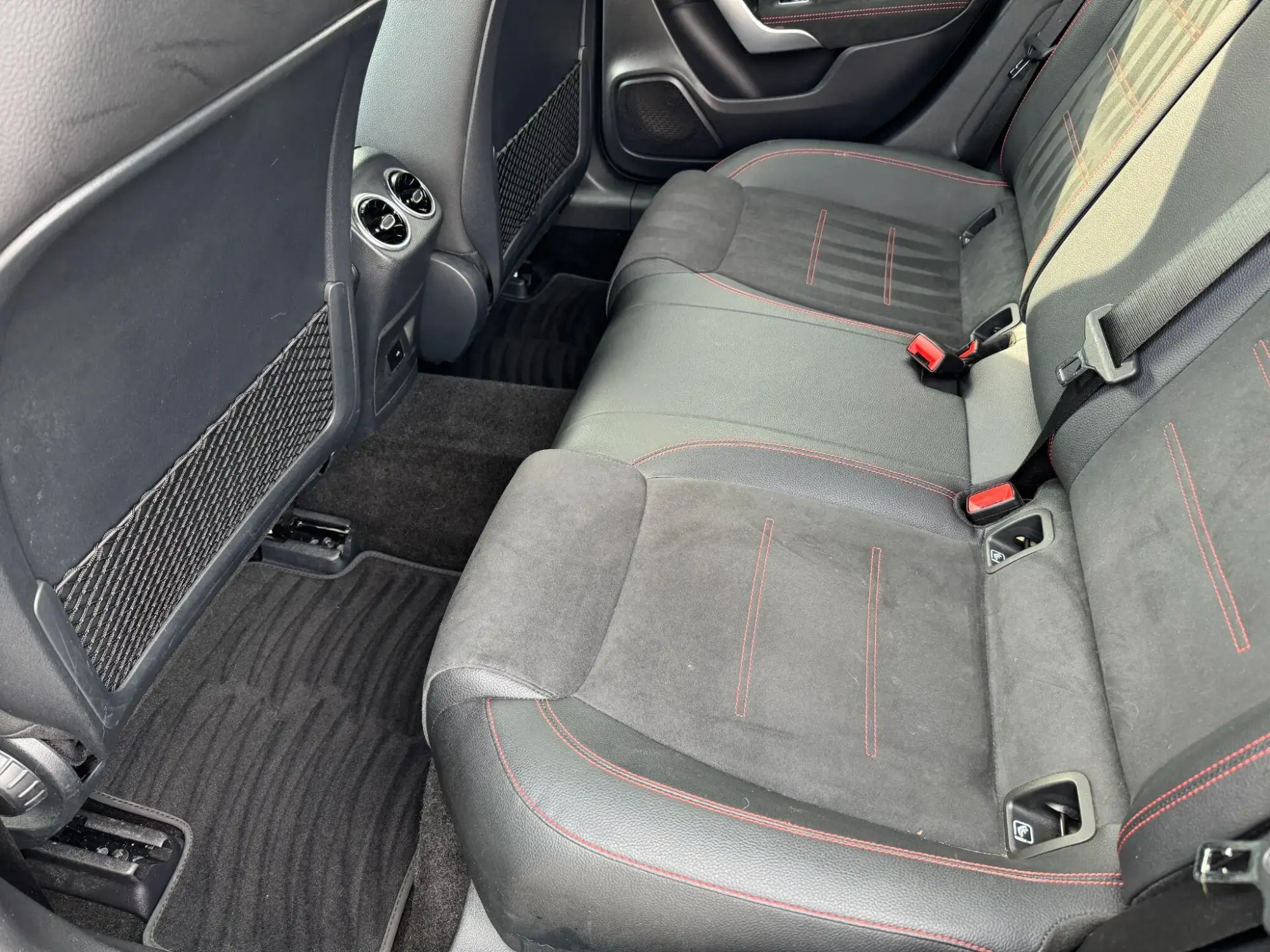 Mercedes-Benz A-Class Image 12