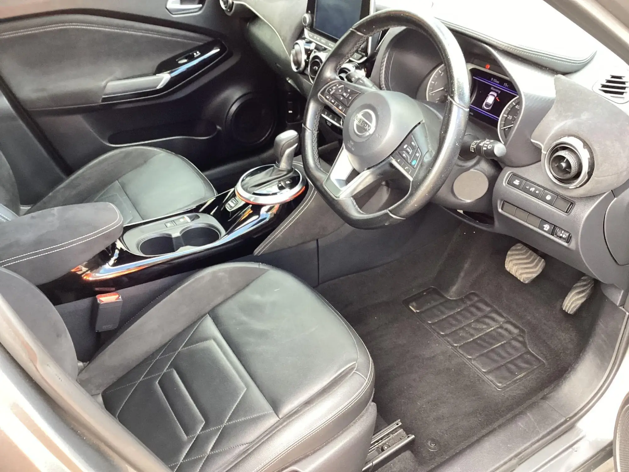 Nissan Juke Image 11