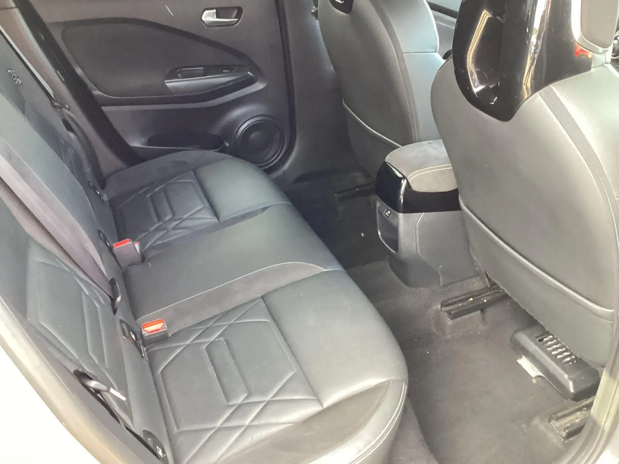 Nissan Juke Image 12