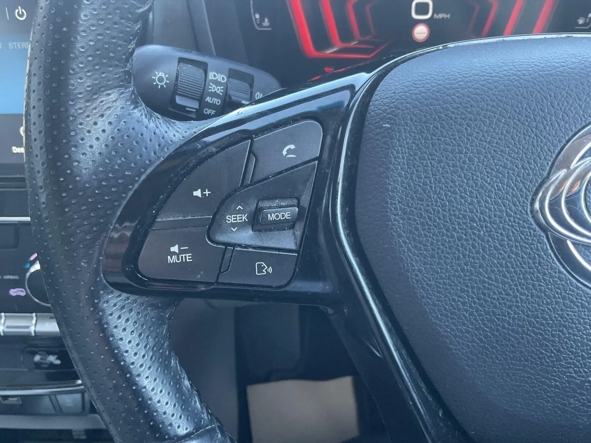 SSangyong Tivoli Image 17
