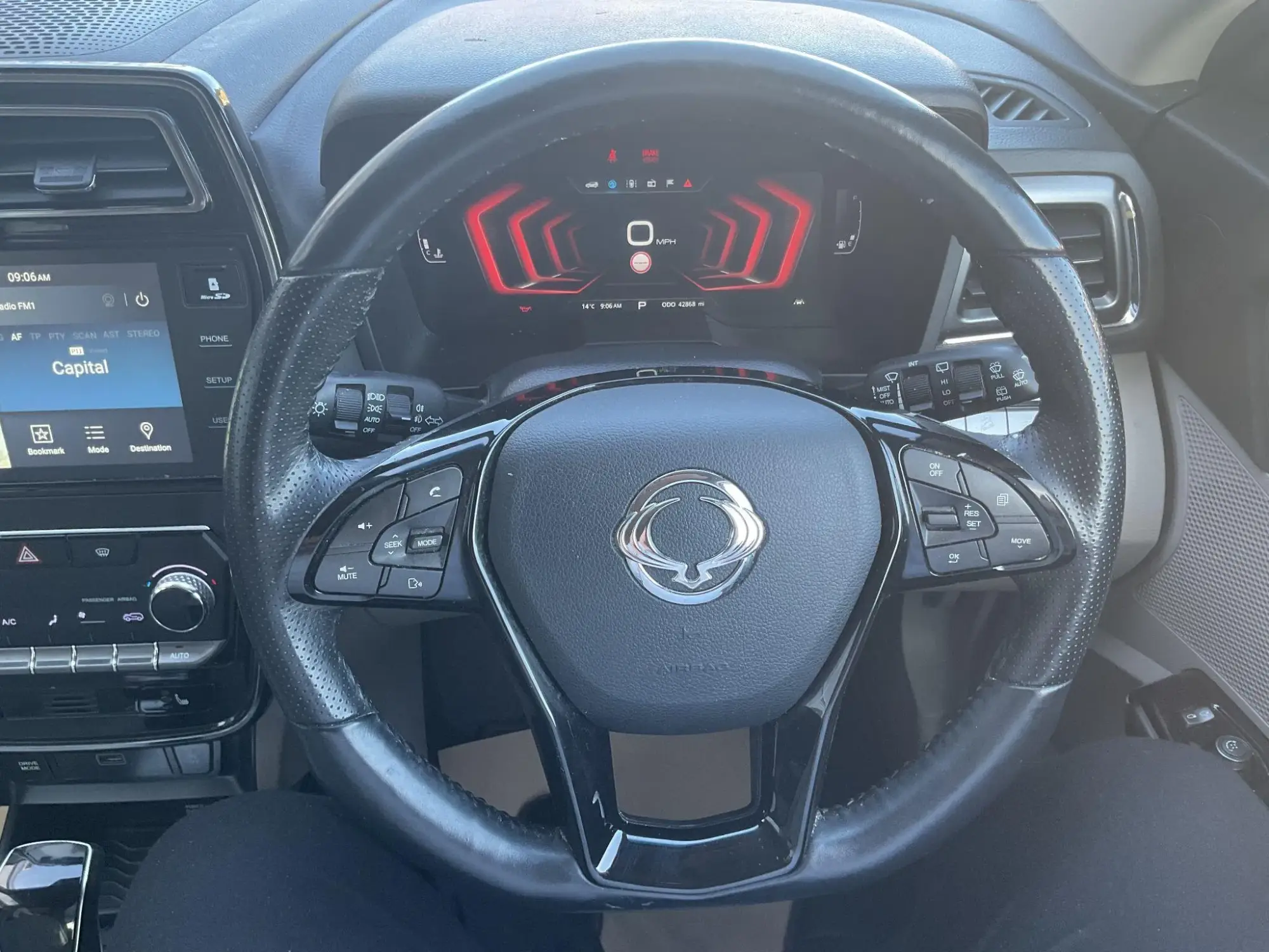 SSangyong Tivoli Image 25