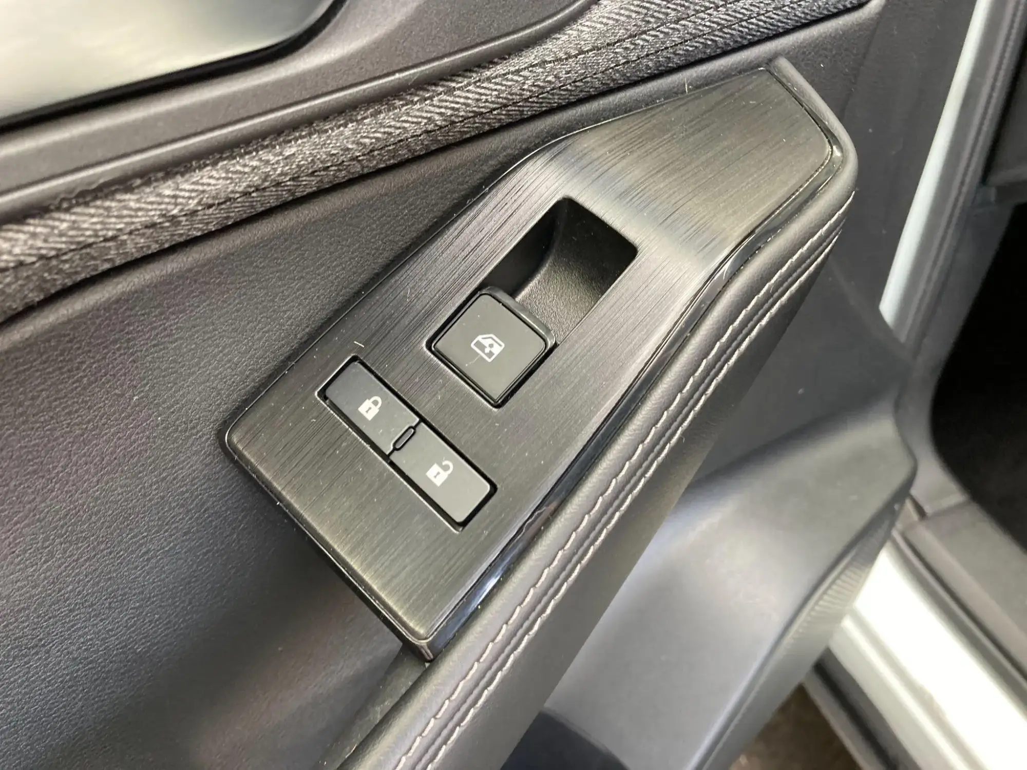 Nissan X-Trail Image 38