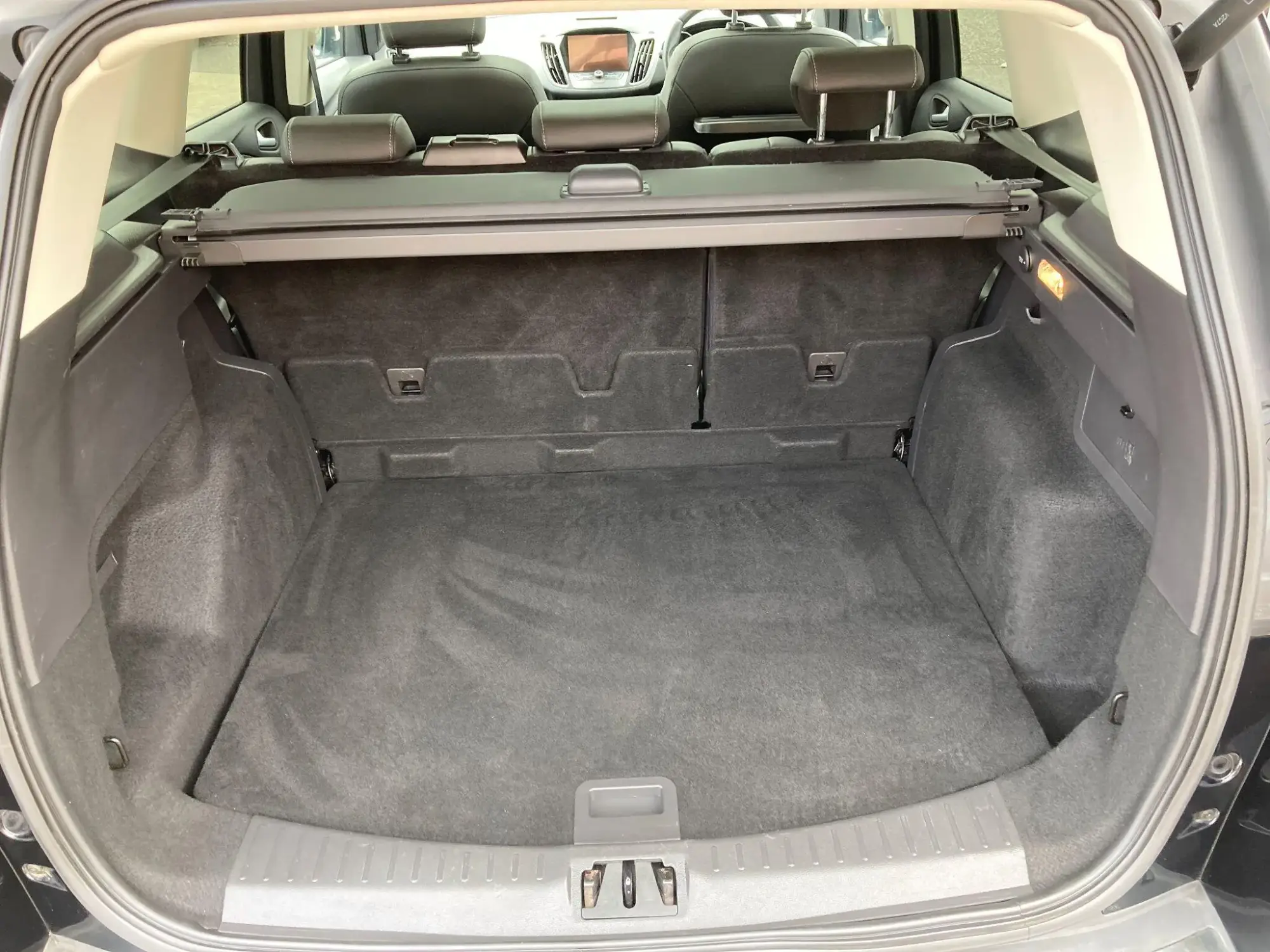 Ford Kuga Image 26