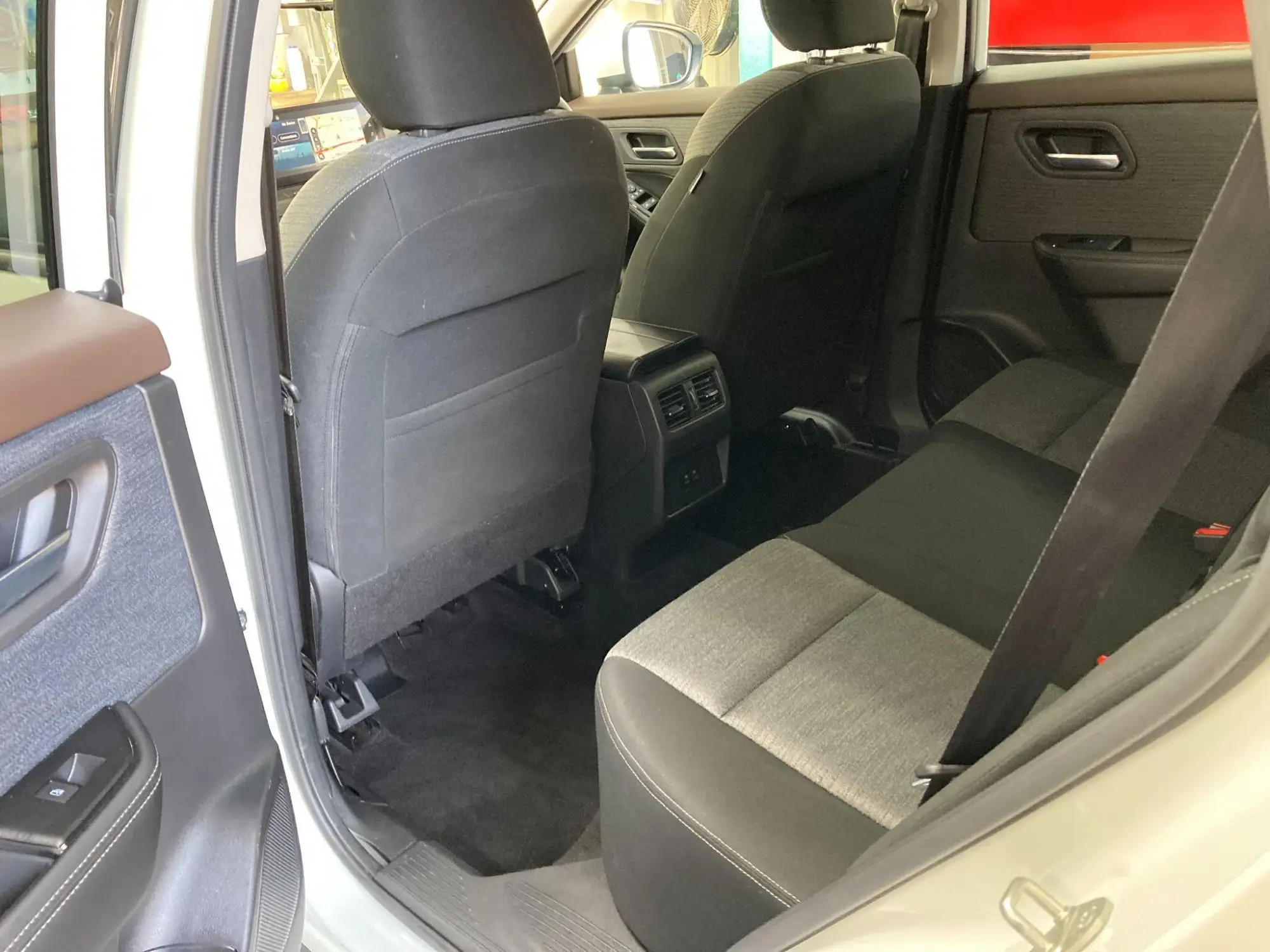 Nissan X-Trail Image 40