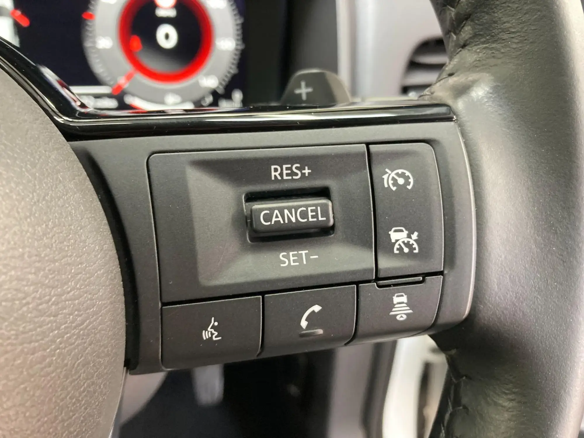 Nissan X-Trail Image 52