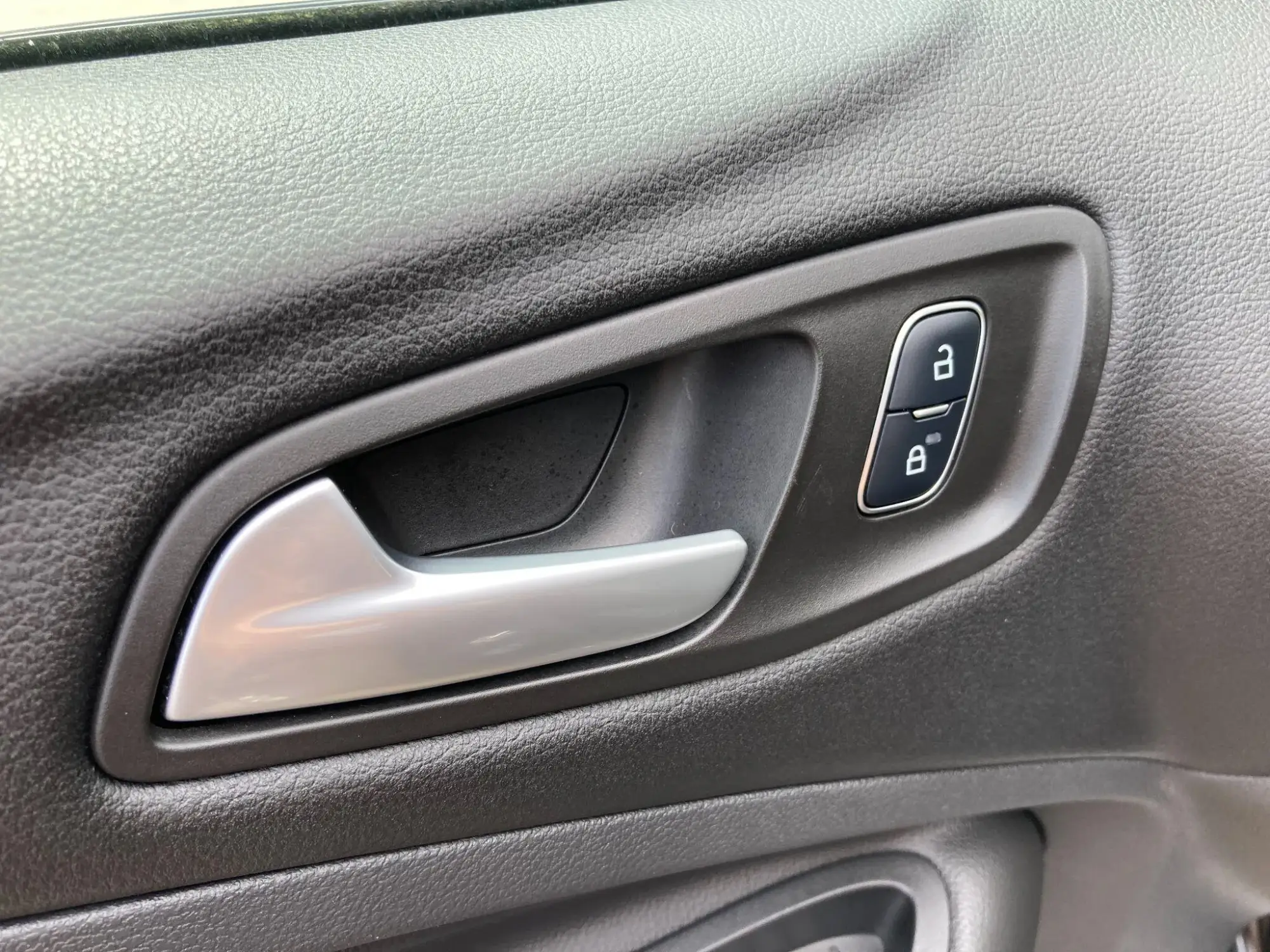 Ford Kuga Image 40