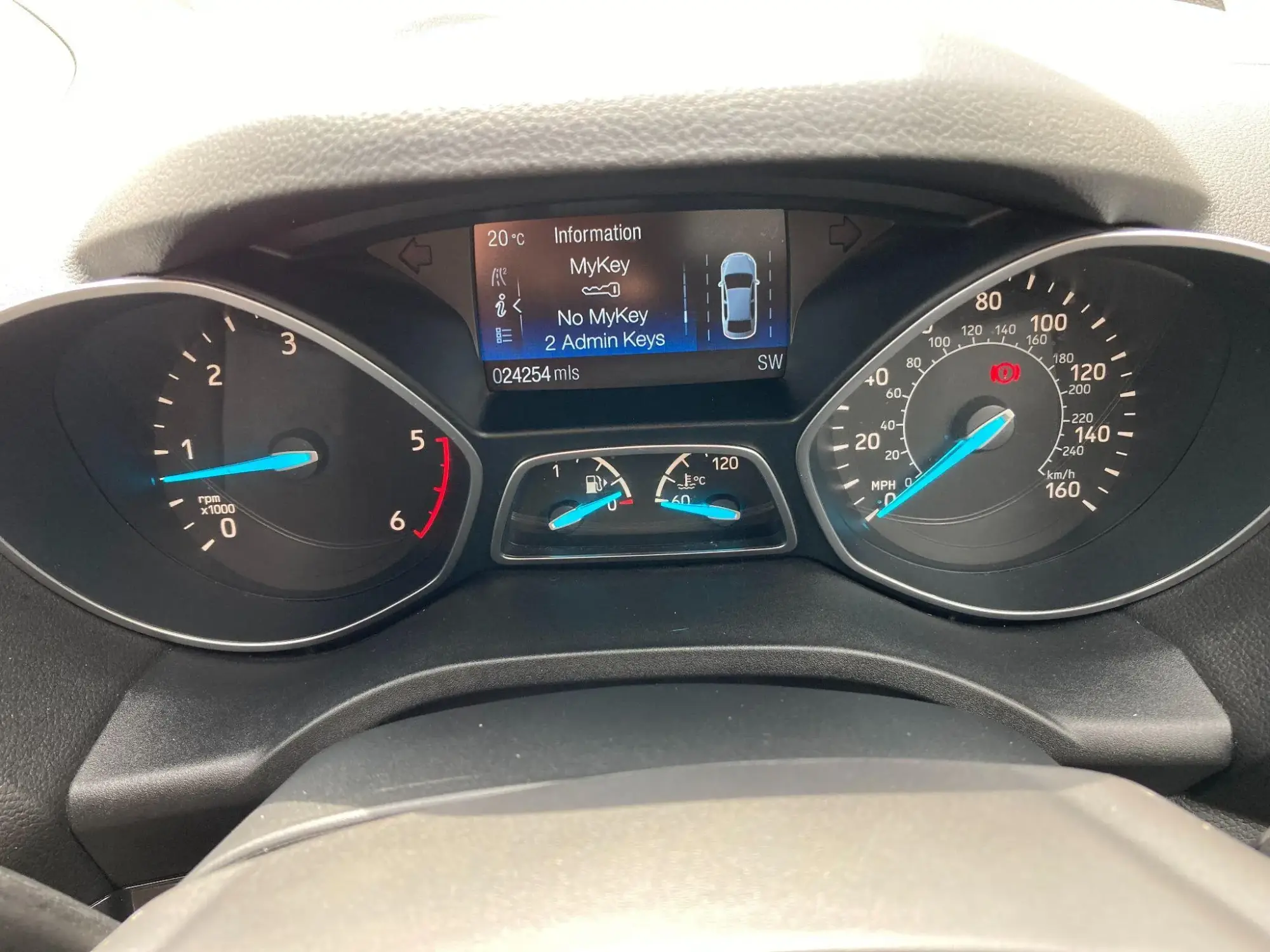 Ford Kuga Image 47