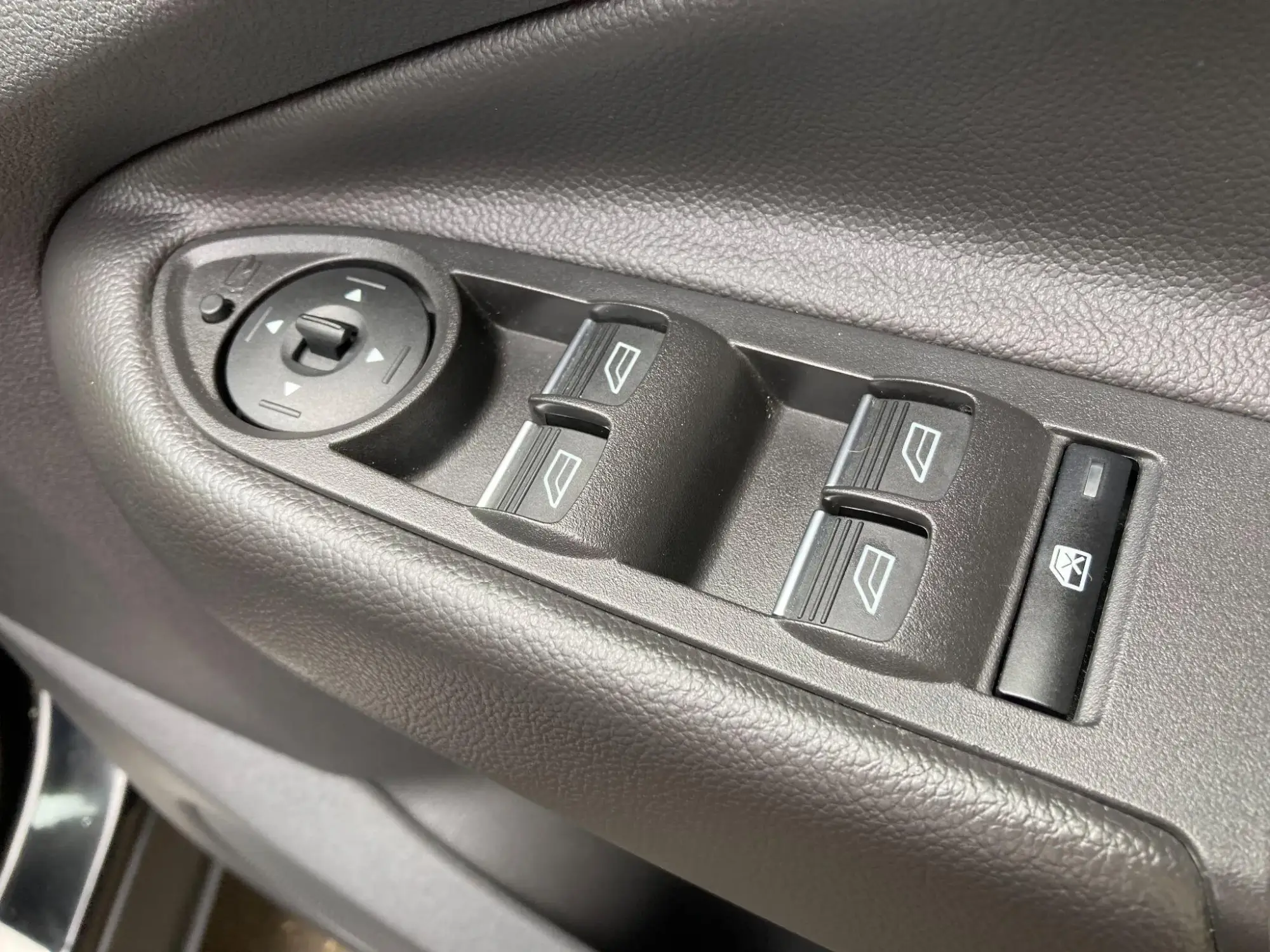 Ford Kuga Image 52