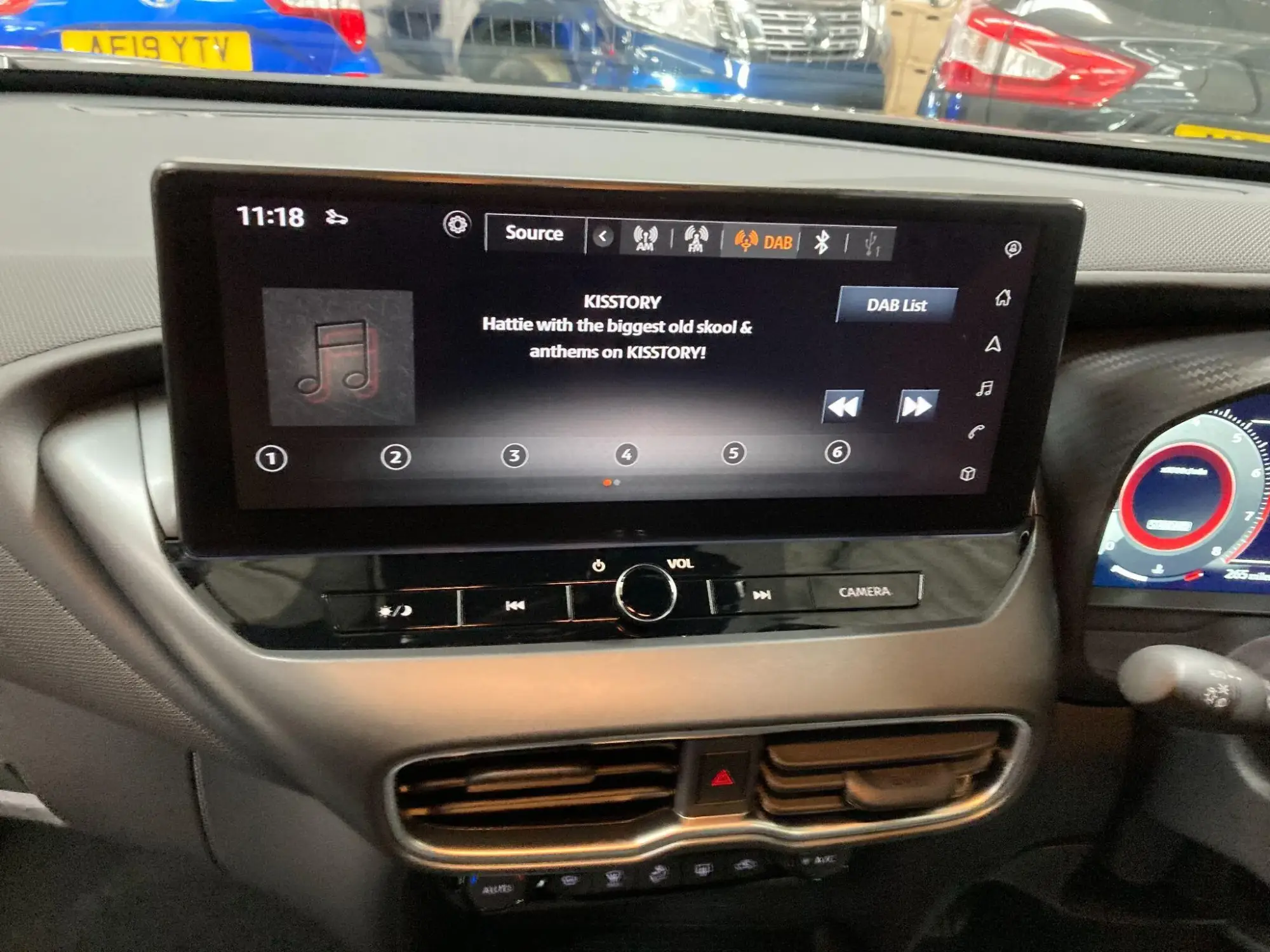 Nissan Juke Image 37