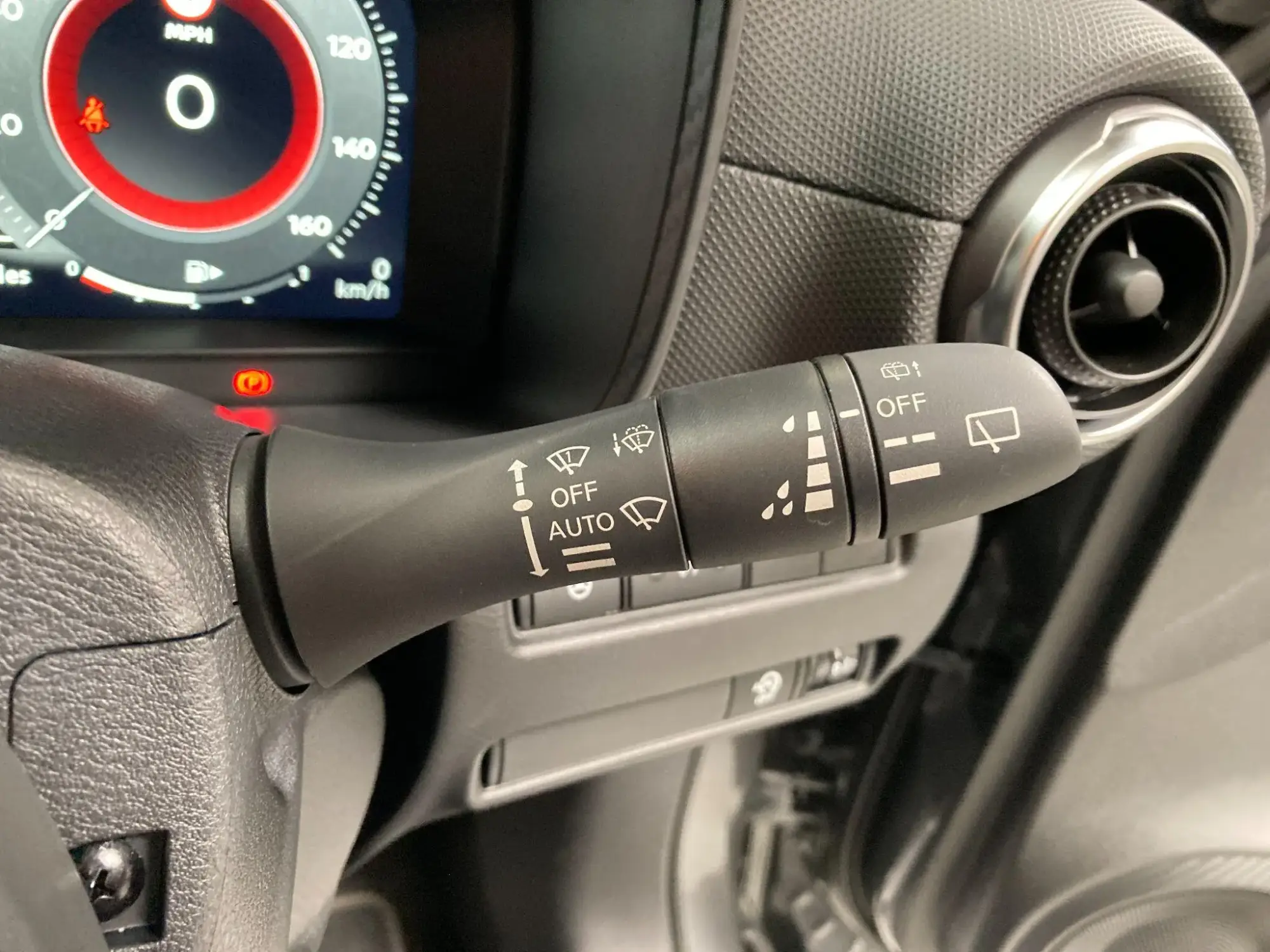 Nissan Juke Image 57