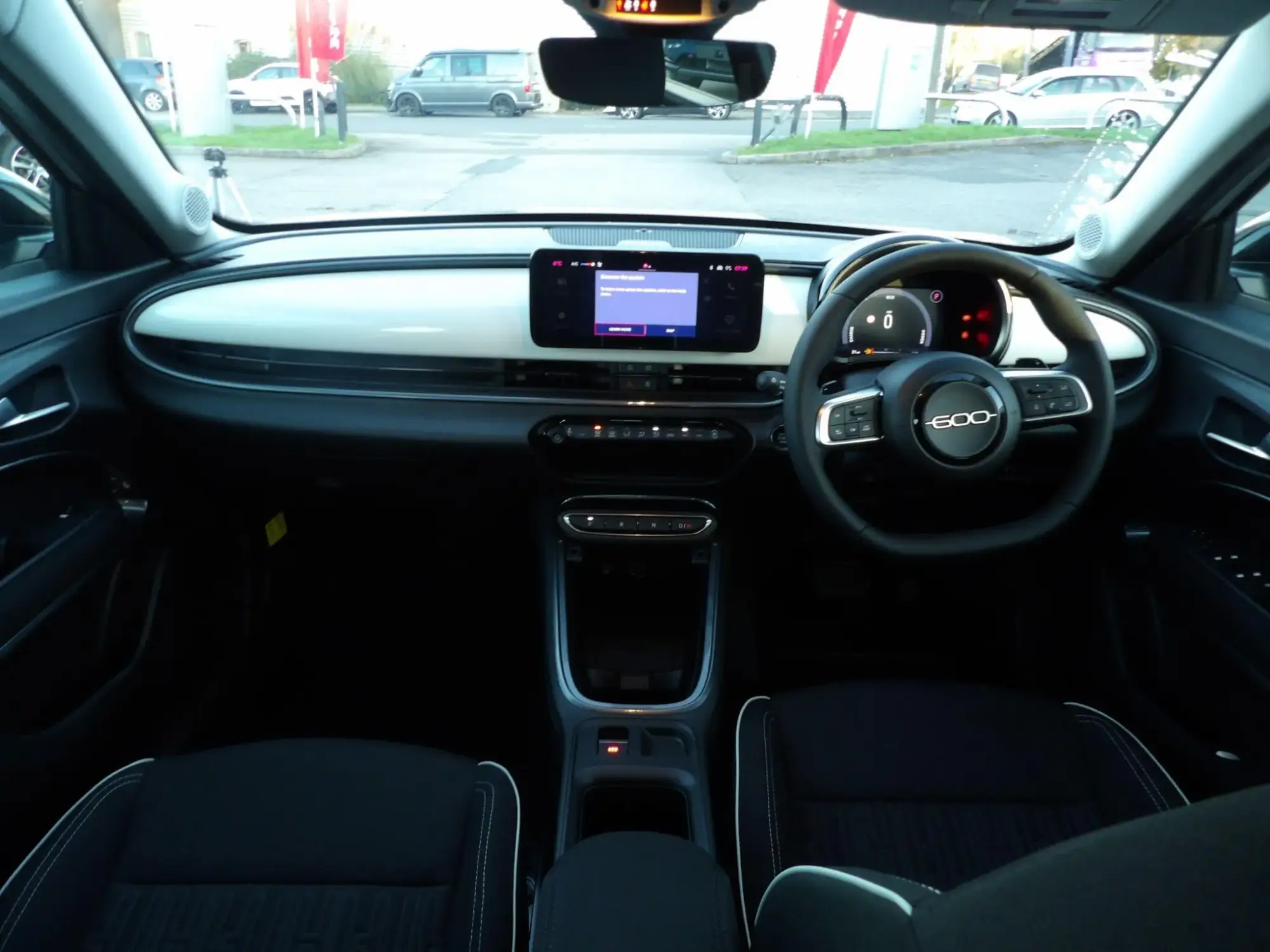Fiat 600 Petrol Image 44