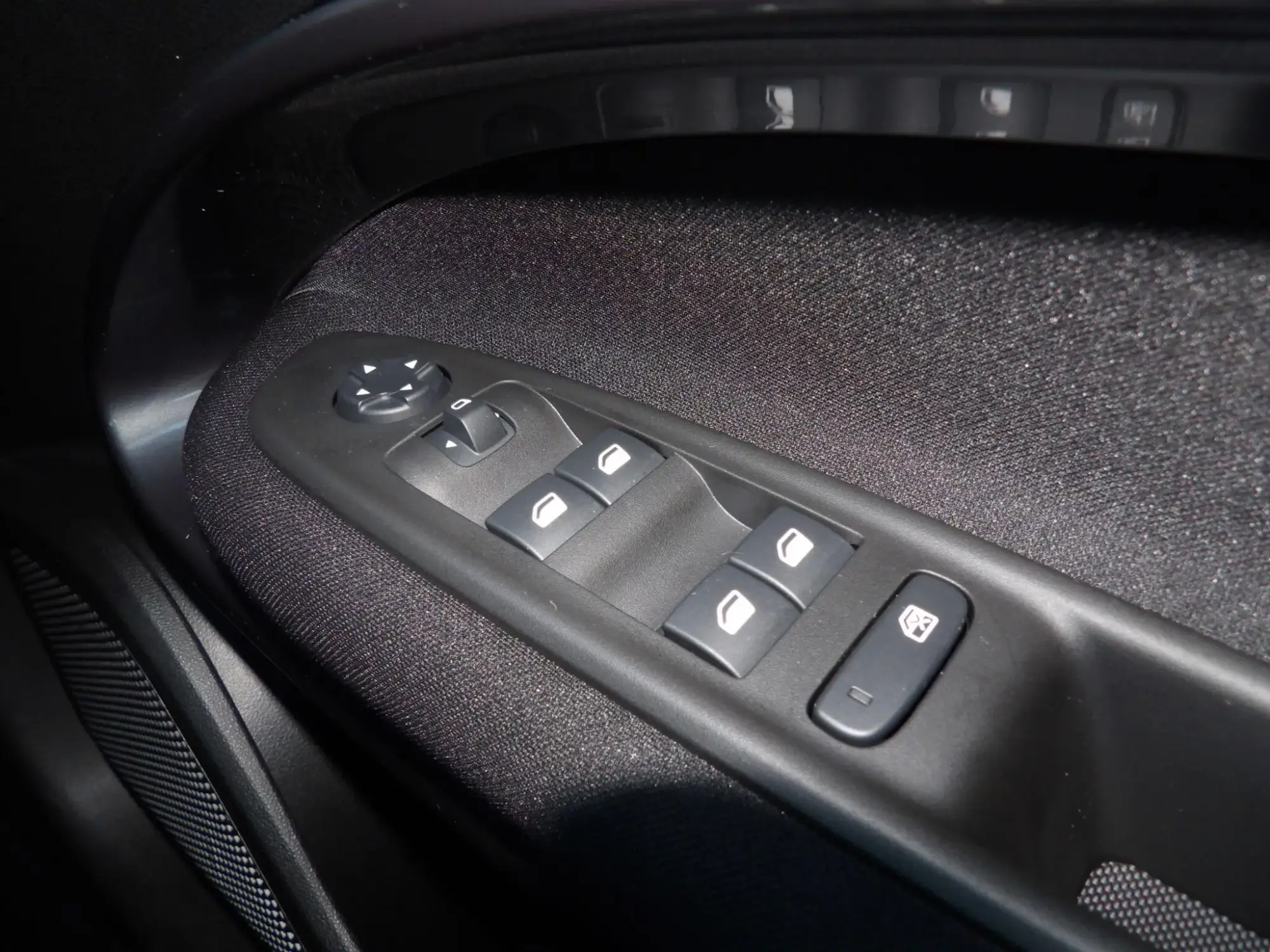 Fiat 600 Petrol Image 30