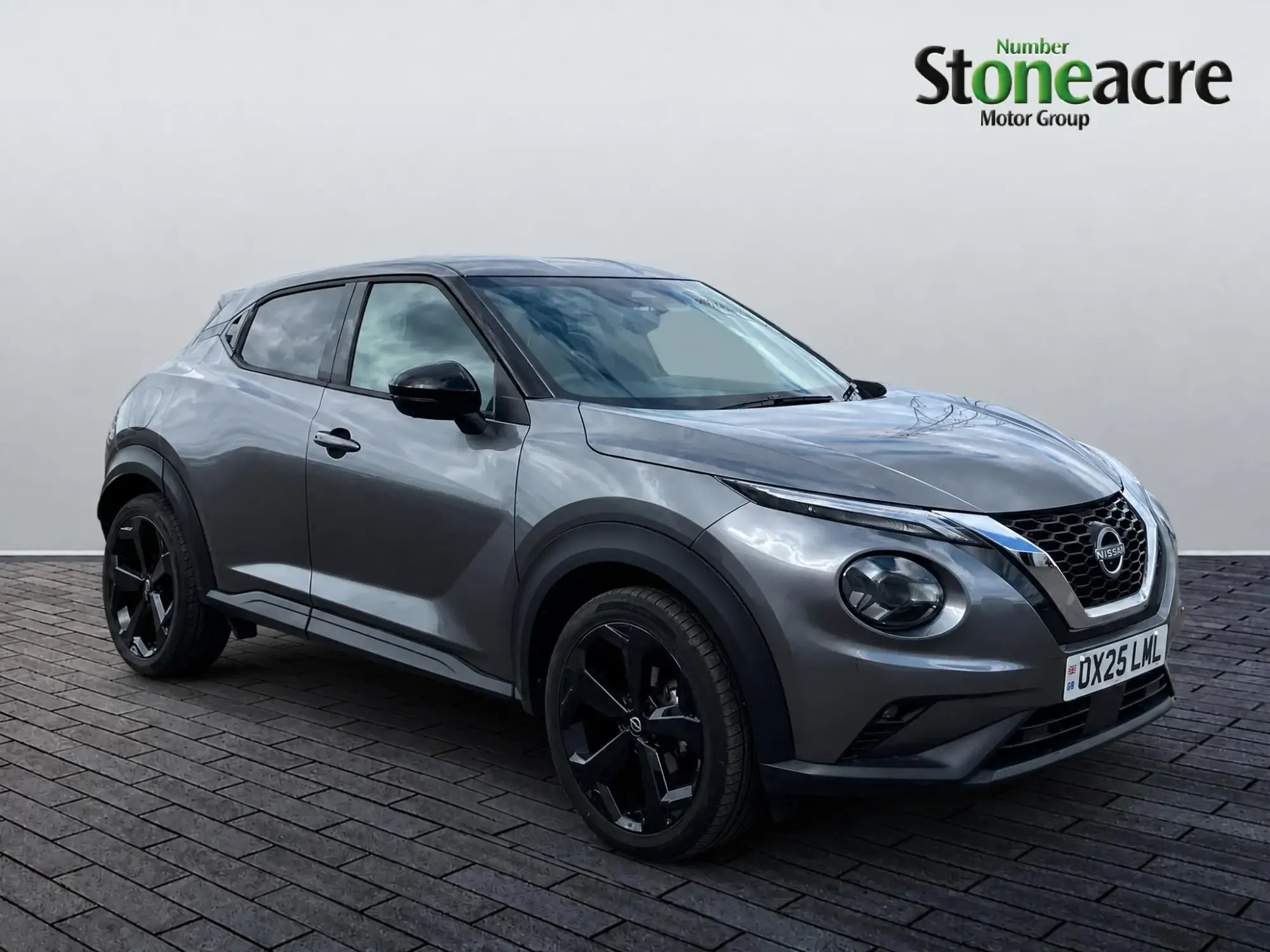 Nissan Juke Hybrid Image 1