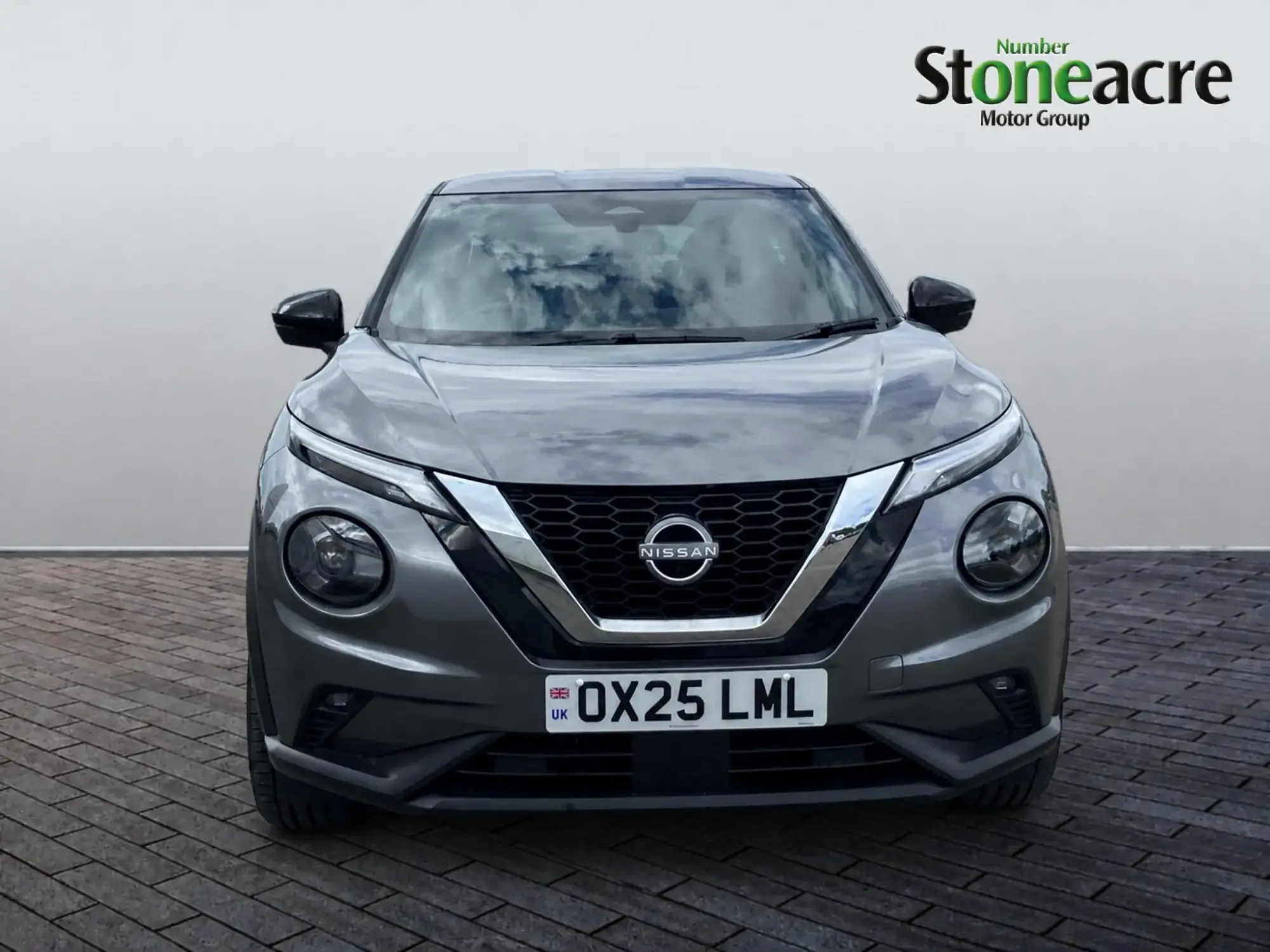 Nissan Juke Hybrid Image 2