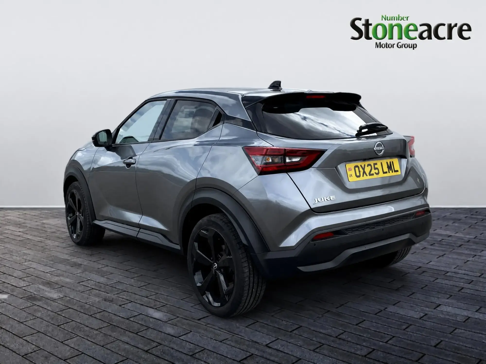 Nissan Juke Hybrid Image 3