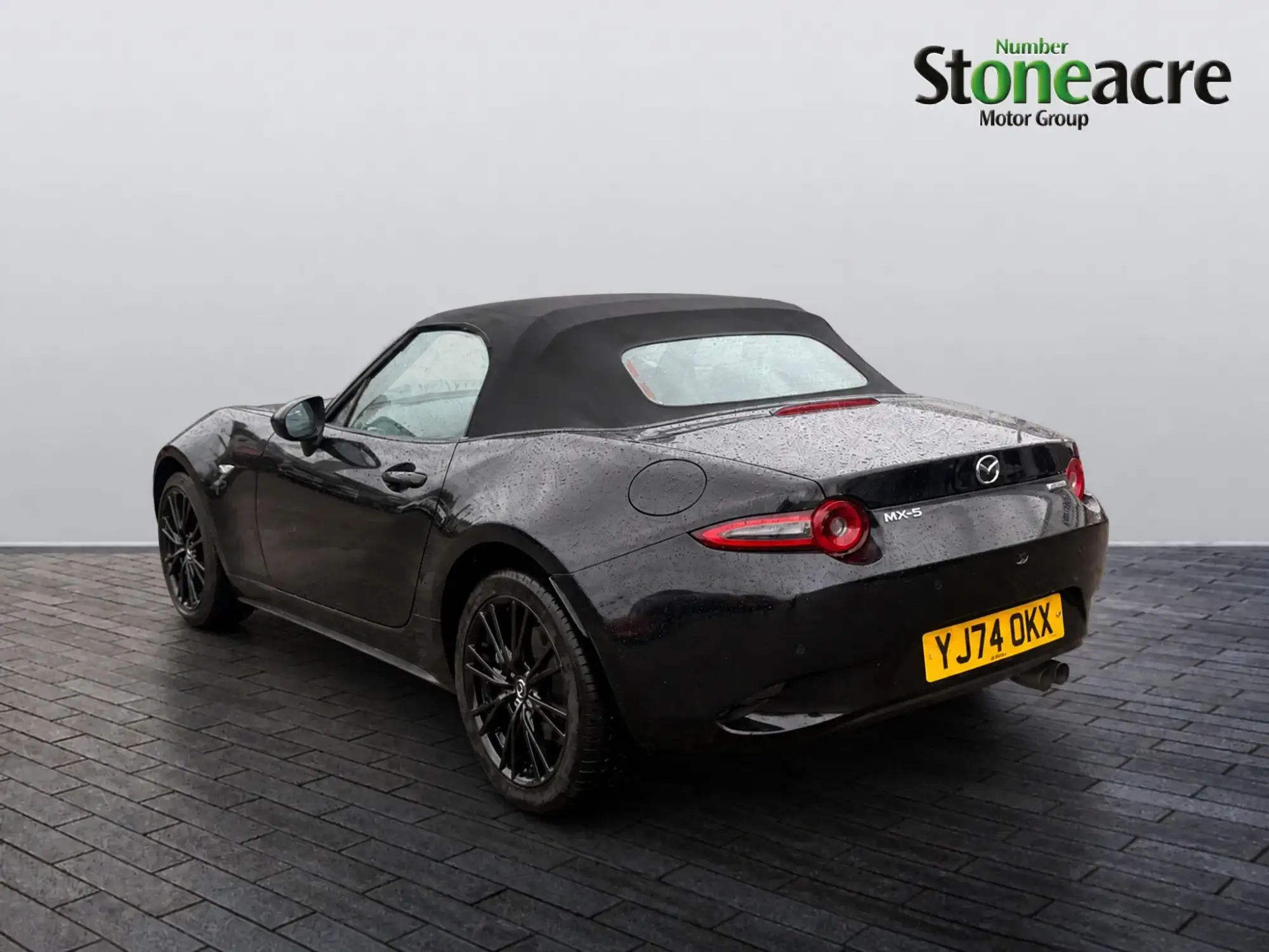 Mazda MX-5 Image 4 Mazda MX-5 Image 4